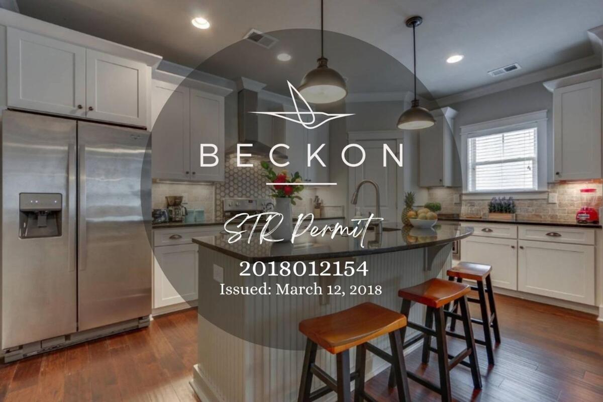 Holiday home In Twin Homes At Belmont In King Beds *