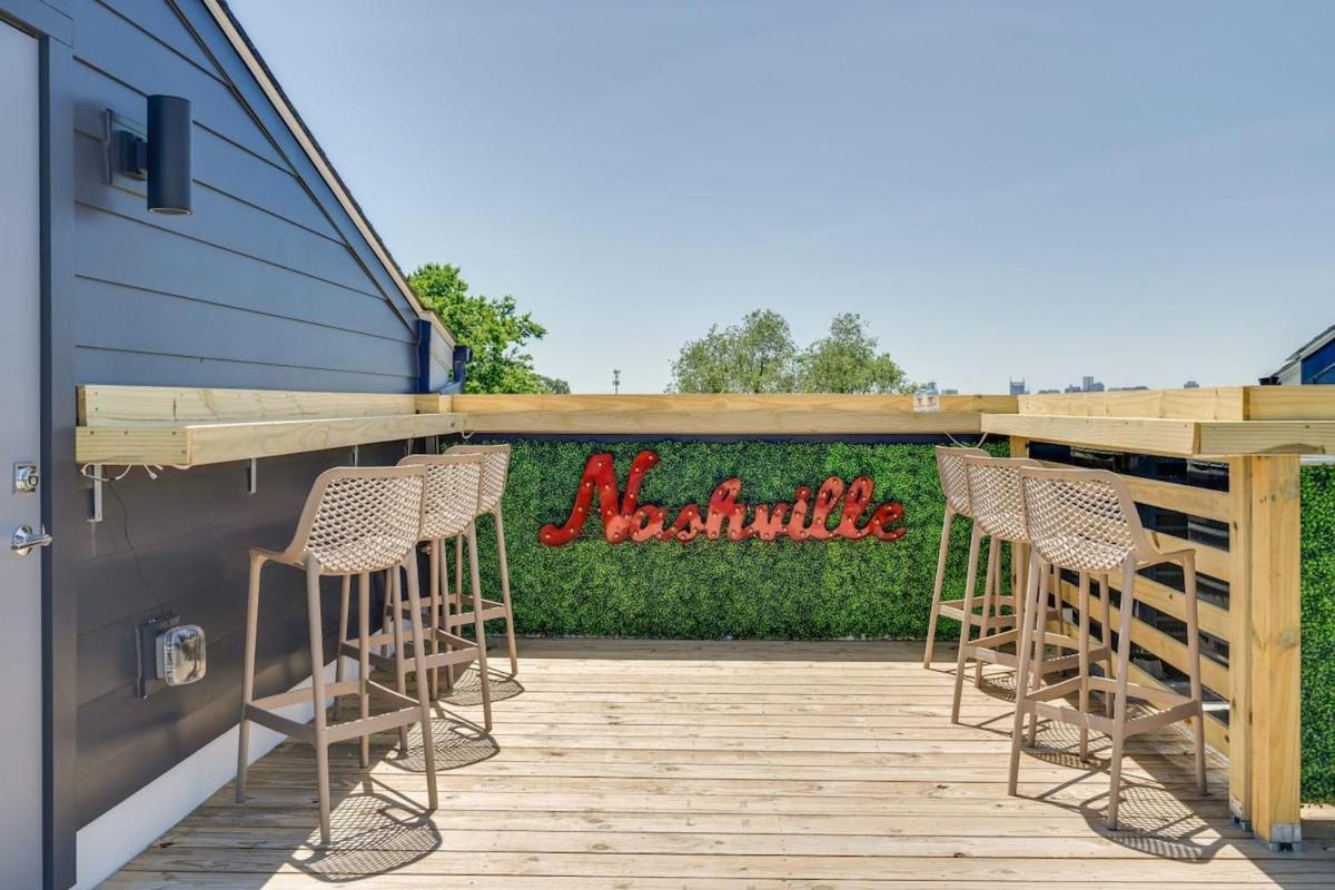 Holiday home New East Oasis 13beds Roofdeck Free Parking