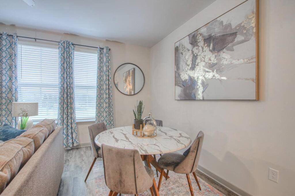 Apartment Stylish Music Getaway 3miles To Dwtwn *