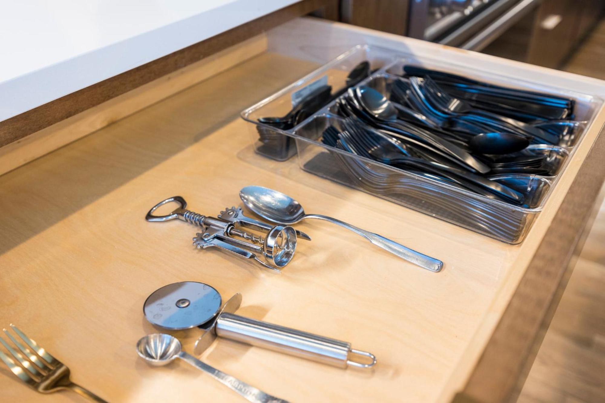 Rooftop Skyline Views Dt Nash Sleeps 12