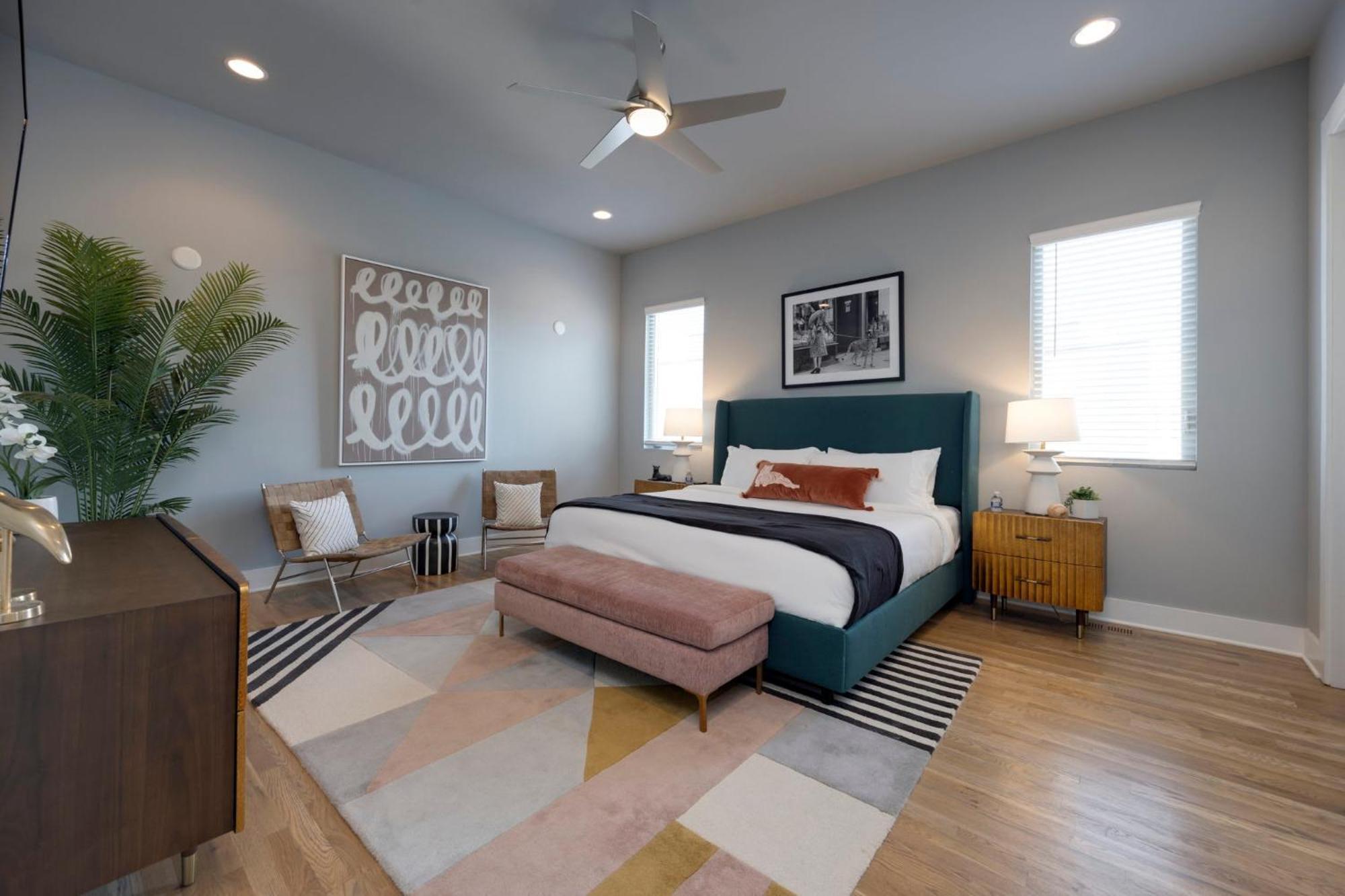 Rooftop Skyline Views Dt Nash Sleeps 12 Holiday home Nashville