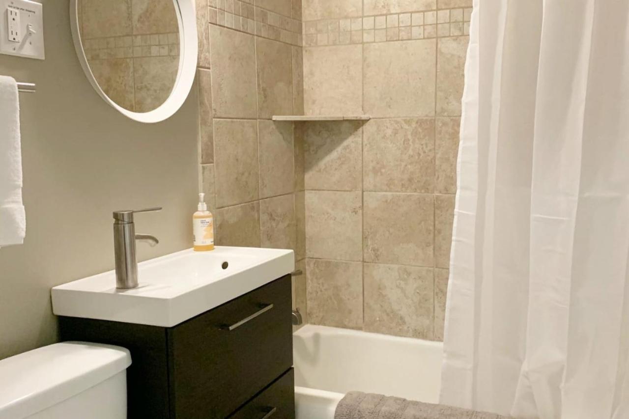 Hangout House Play, Work, And Visit * Nashville