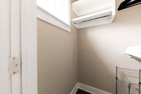 The Belmont House - Walk To 12 South Holiday home *