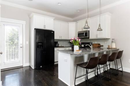 The Belmont House - Walk To 12 South Holiday home *