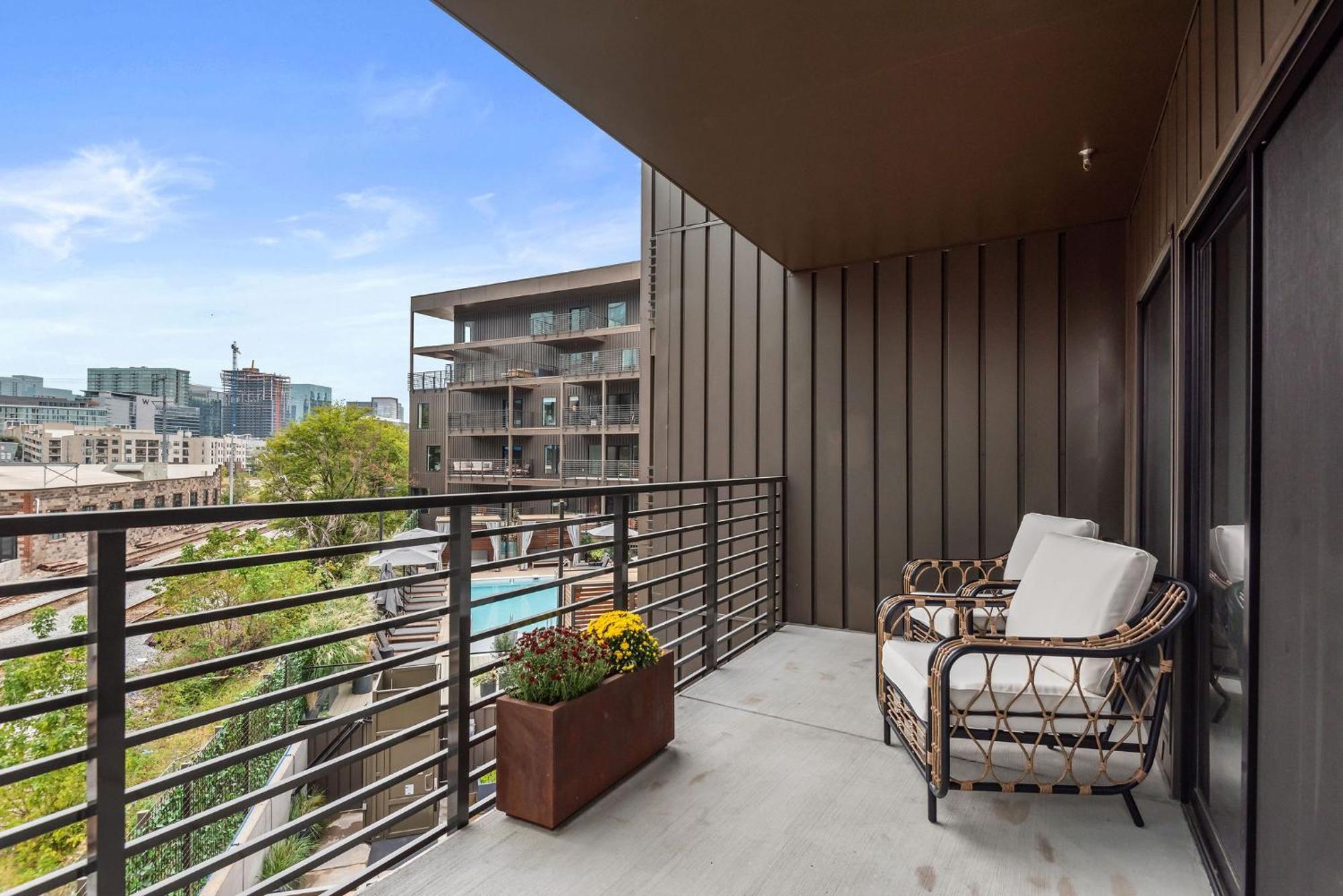 Hyve Apartment *