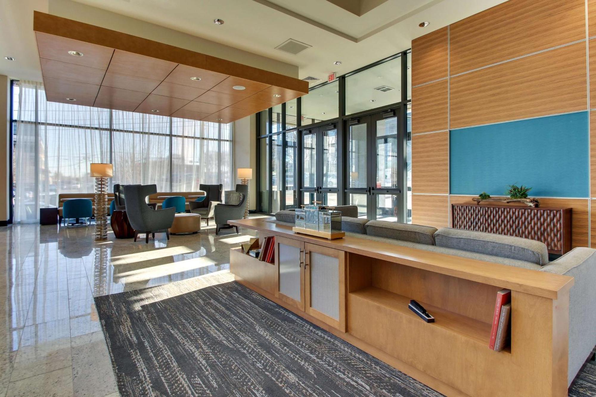 Drury Plaza Downtown Nashville