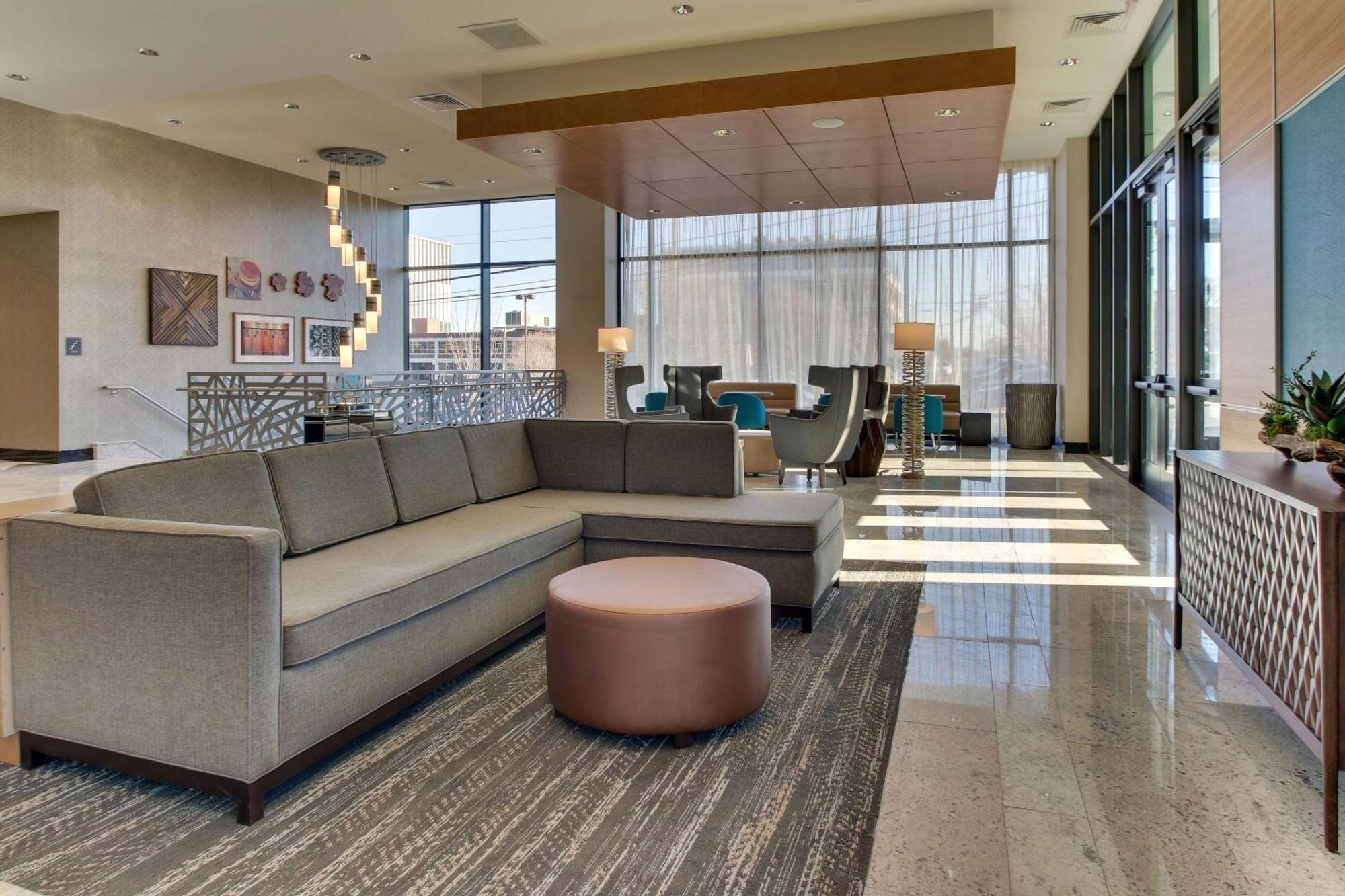 Drury Plaza Downtown 3*