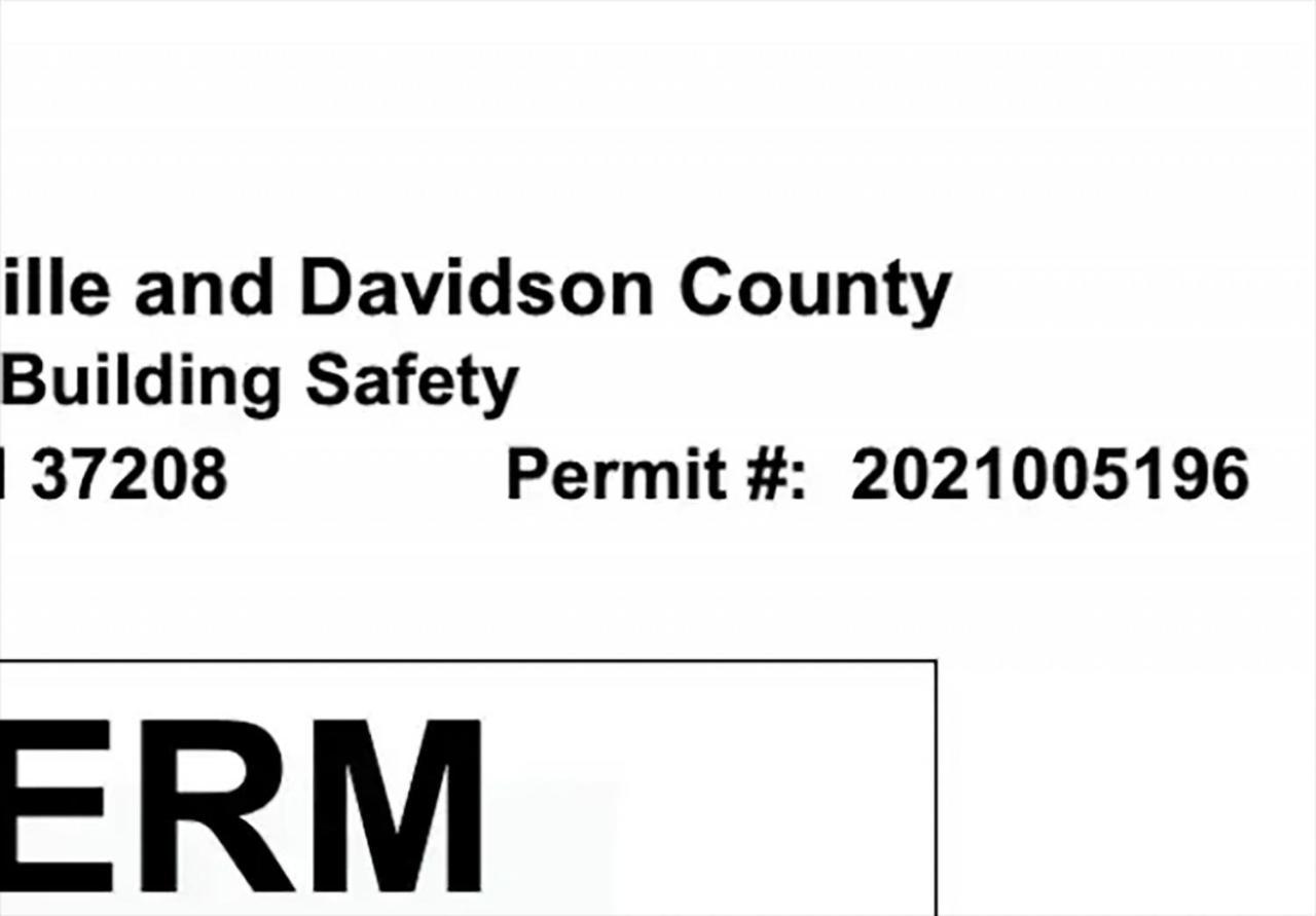 Mid-century Modern Near Downtown With Free Parking