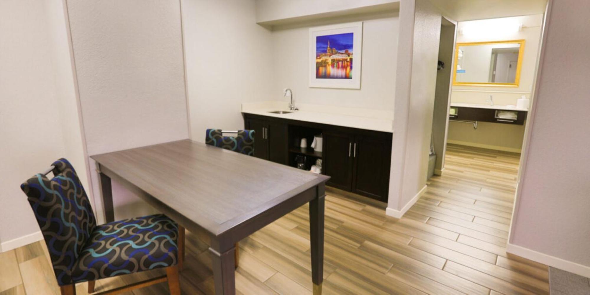 Hotel Hampton & Nashville-airport
