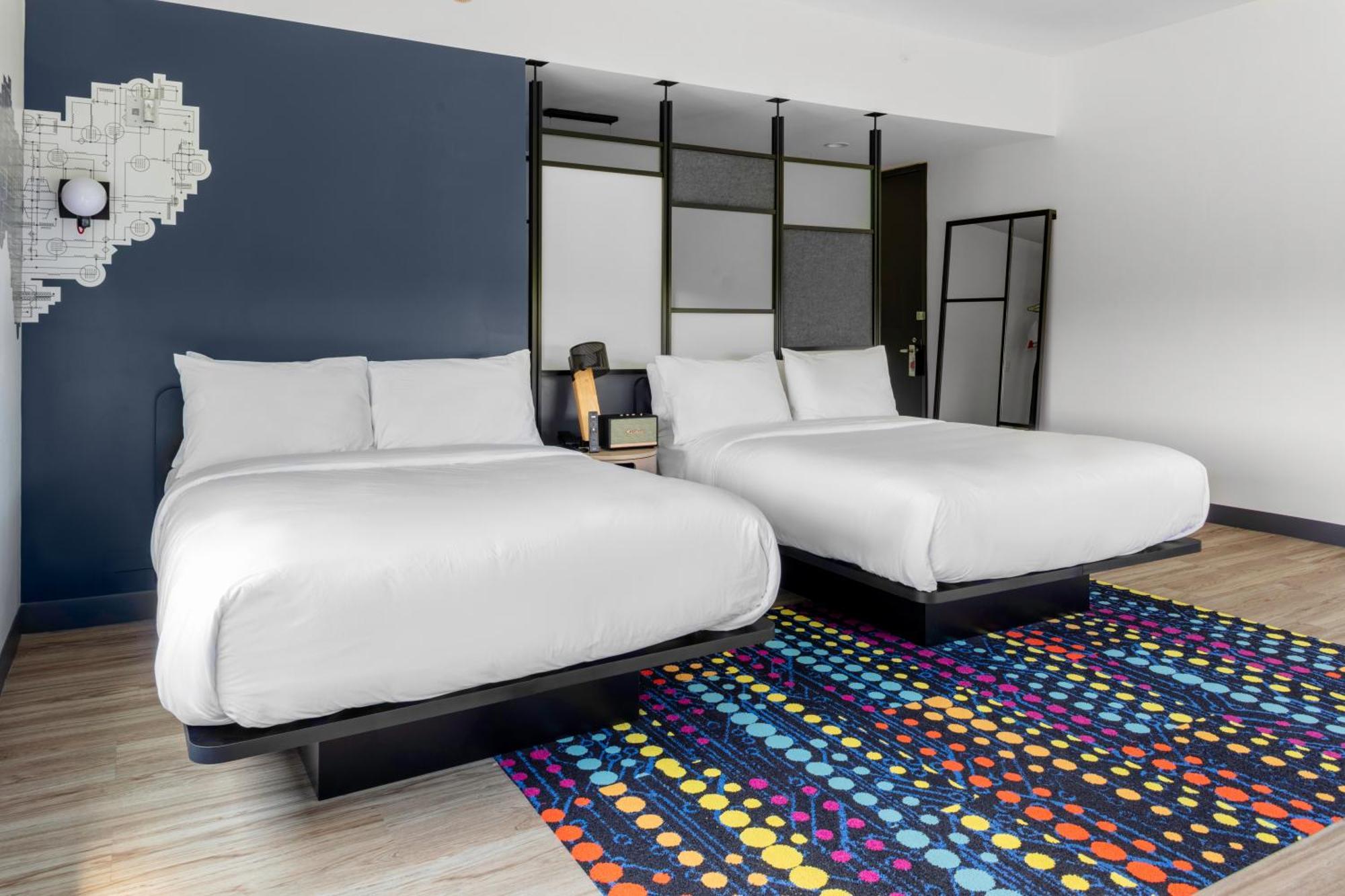 Aloft Airport Nashville