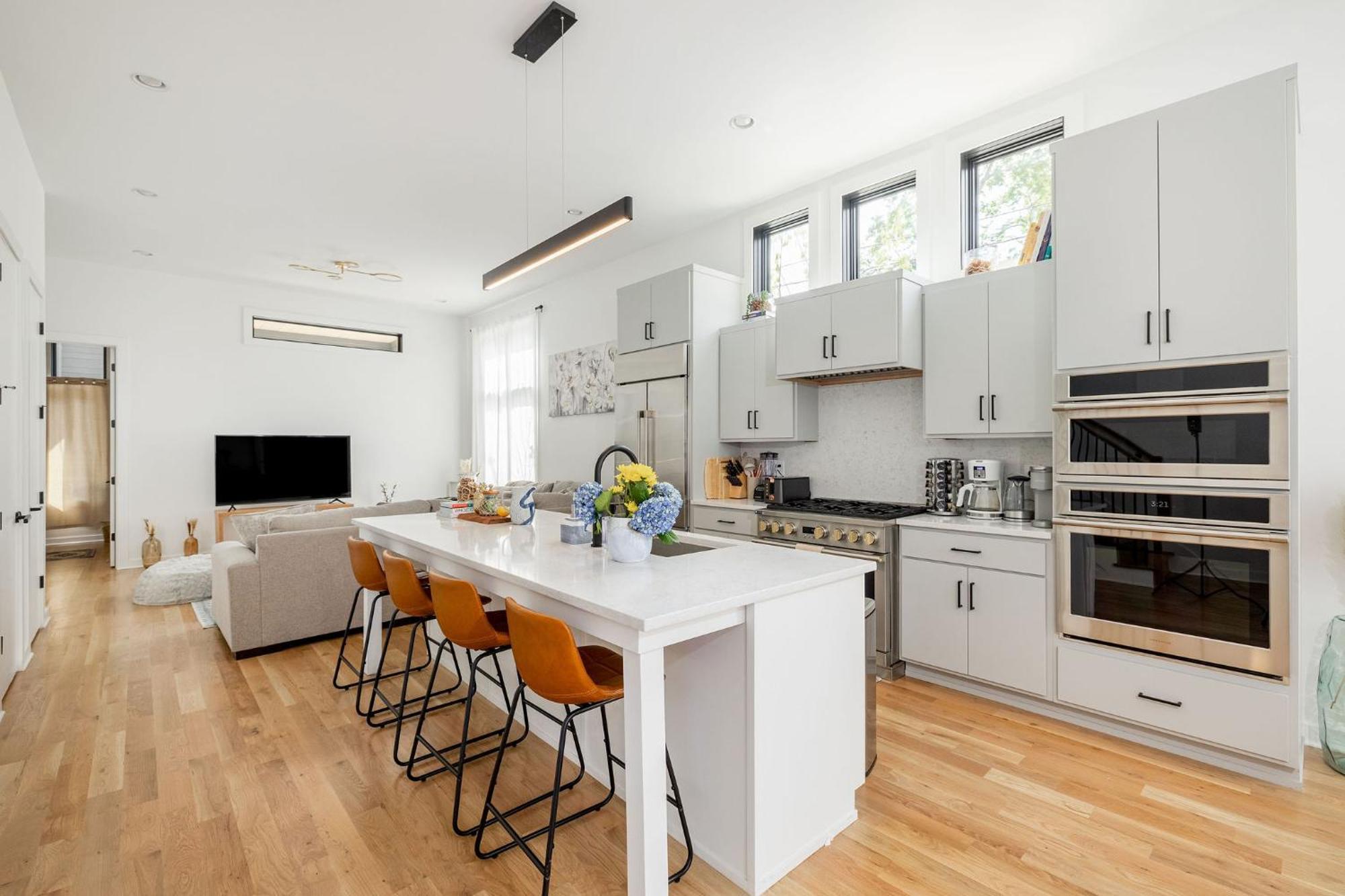 Holiday home Extra Spacious 4 Bed / 4.5 Bath Music Row *