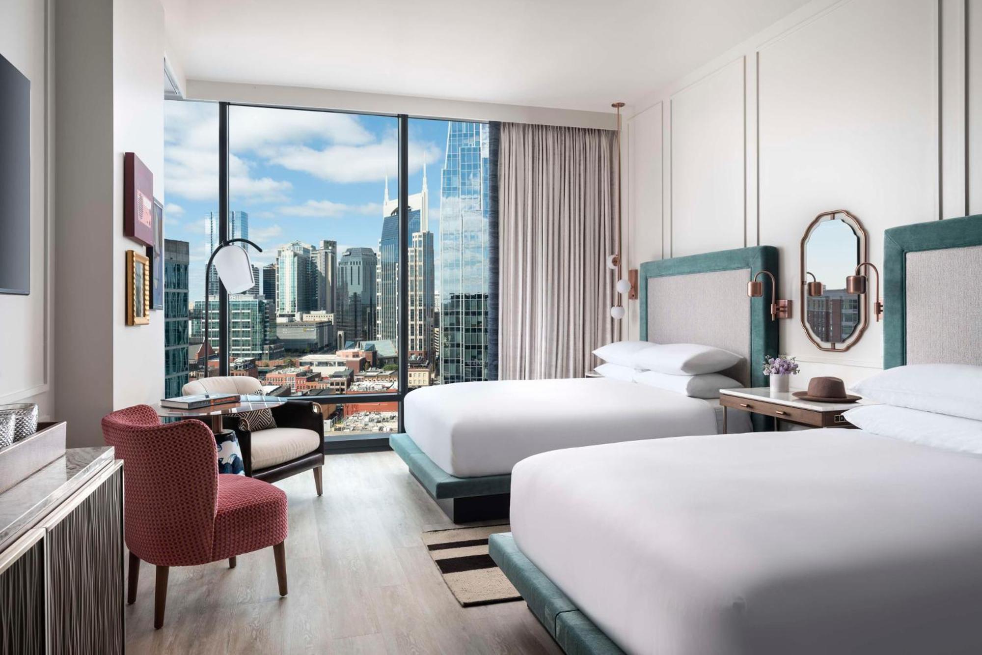 Hyatt Centric Downtown Hotel 4*