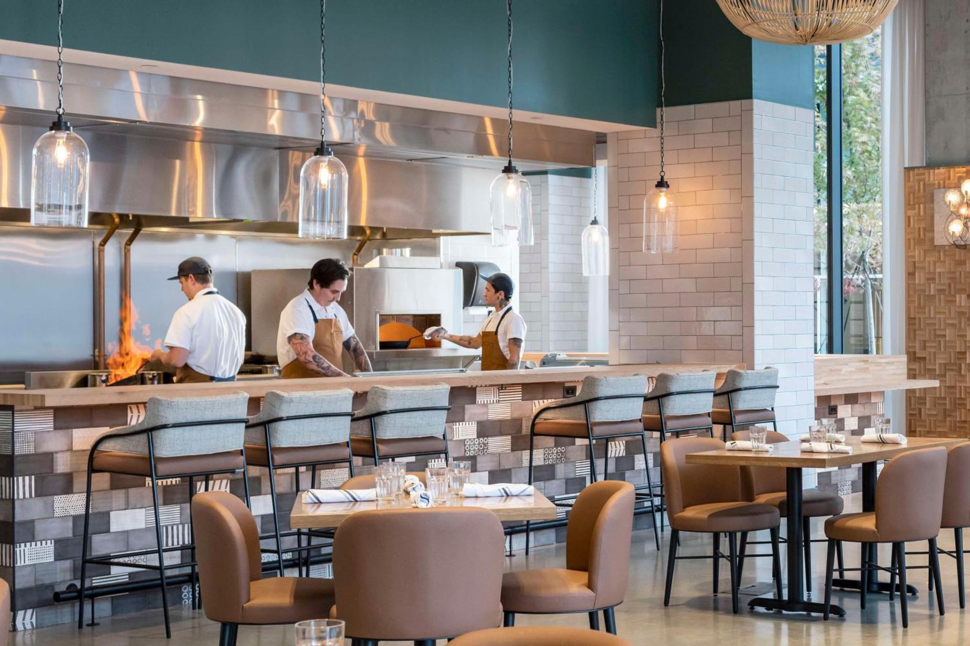 Hotel Hyatt Centric Downtown Nashville