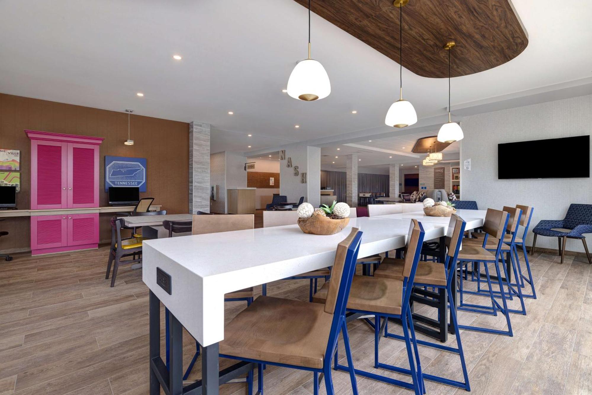 Home2 By Hilton Downtown-metrocenter Nashville