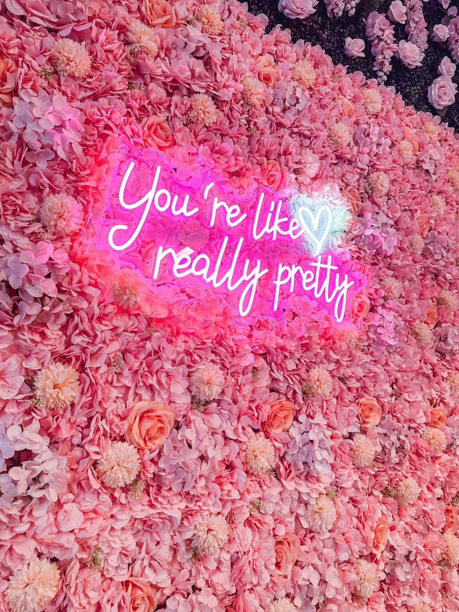 Dreaming With Dolly - Luxe Near Broadway Nashville