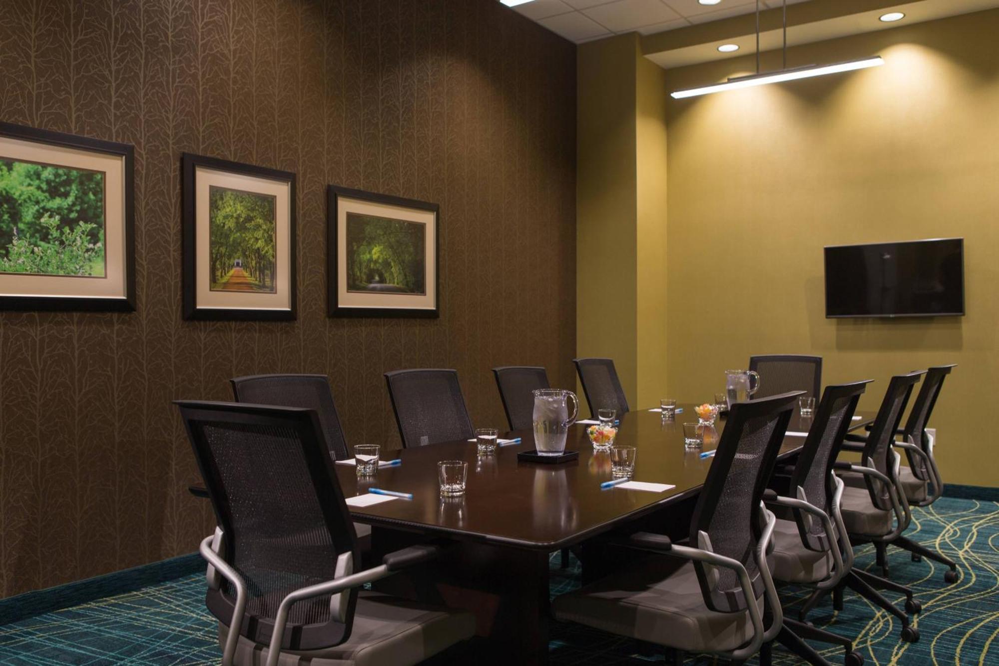 By Marriott Vanderbilt/west End 3*