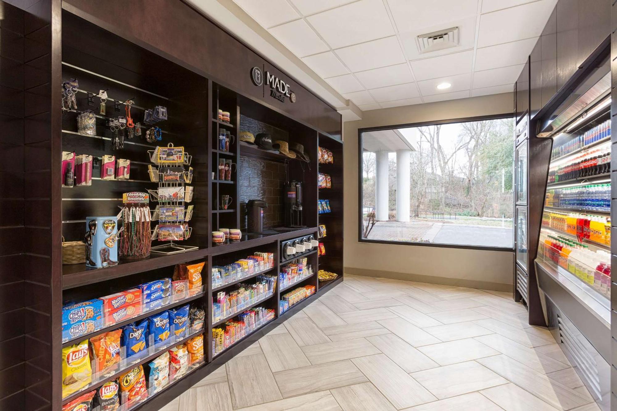 Doubletree By Hilton Airport 3* Nashville