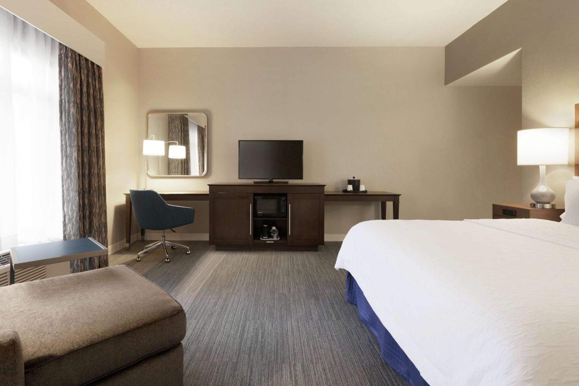 Hampton & Nashville-downtown Hotel 3*