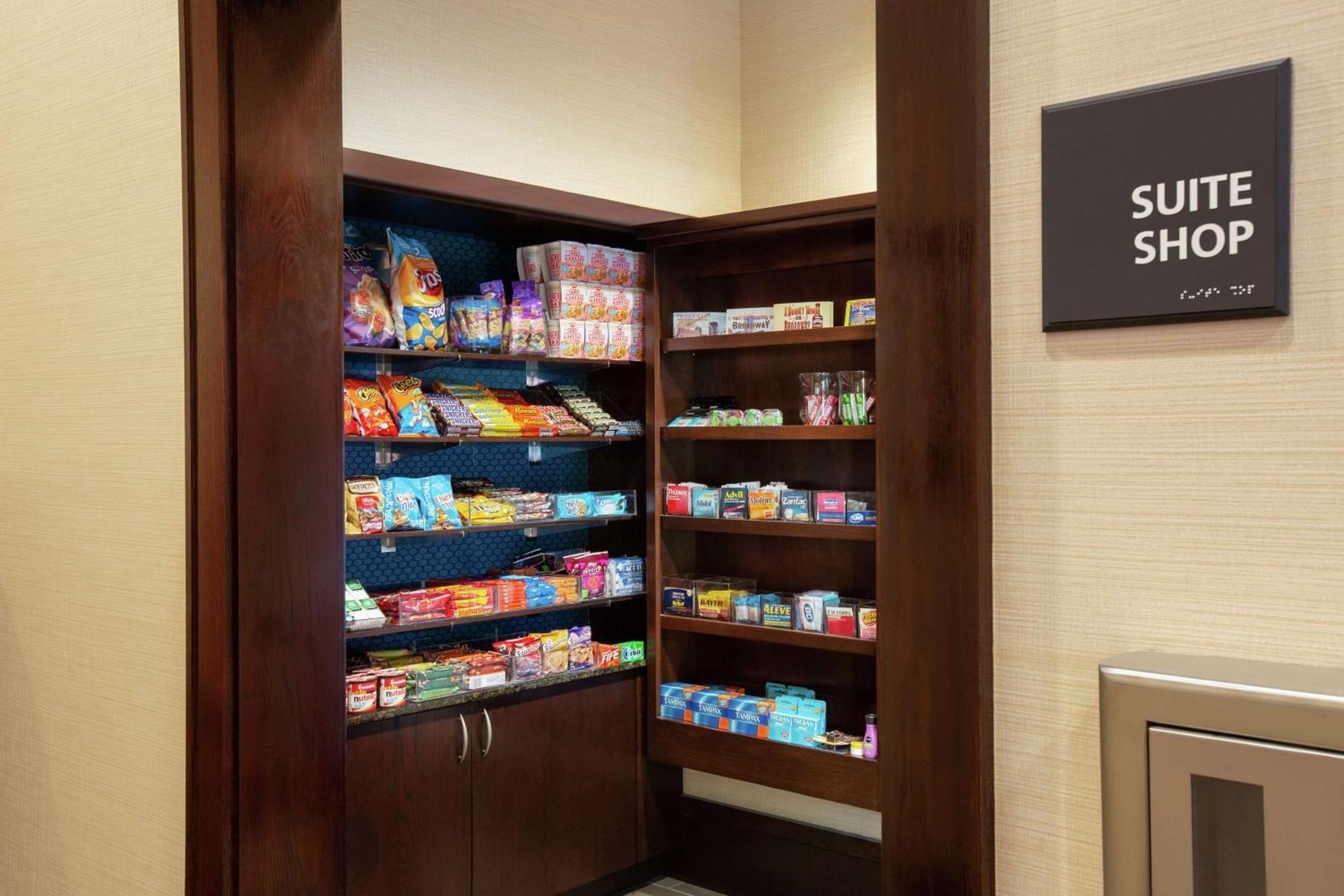 Hampton & Nashville-downtown Hotel 3*