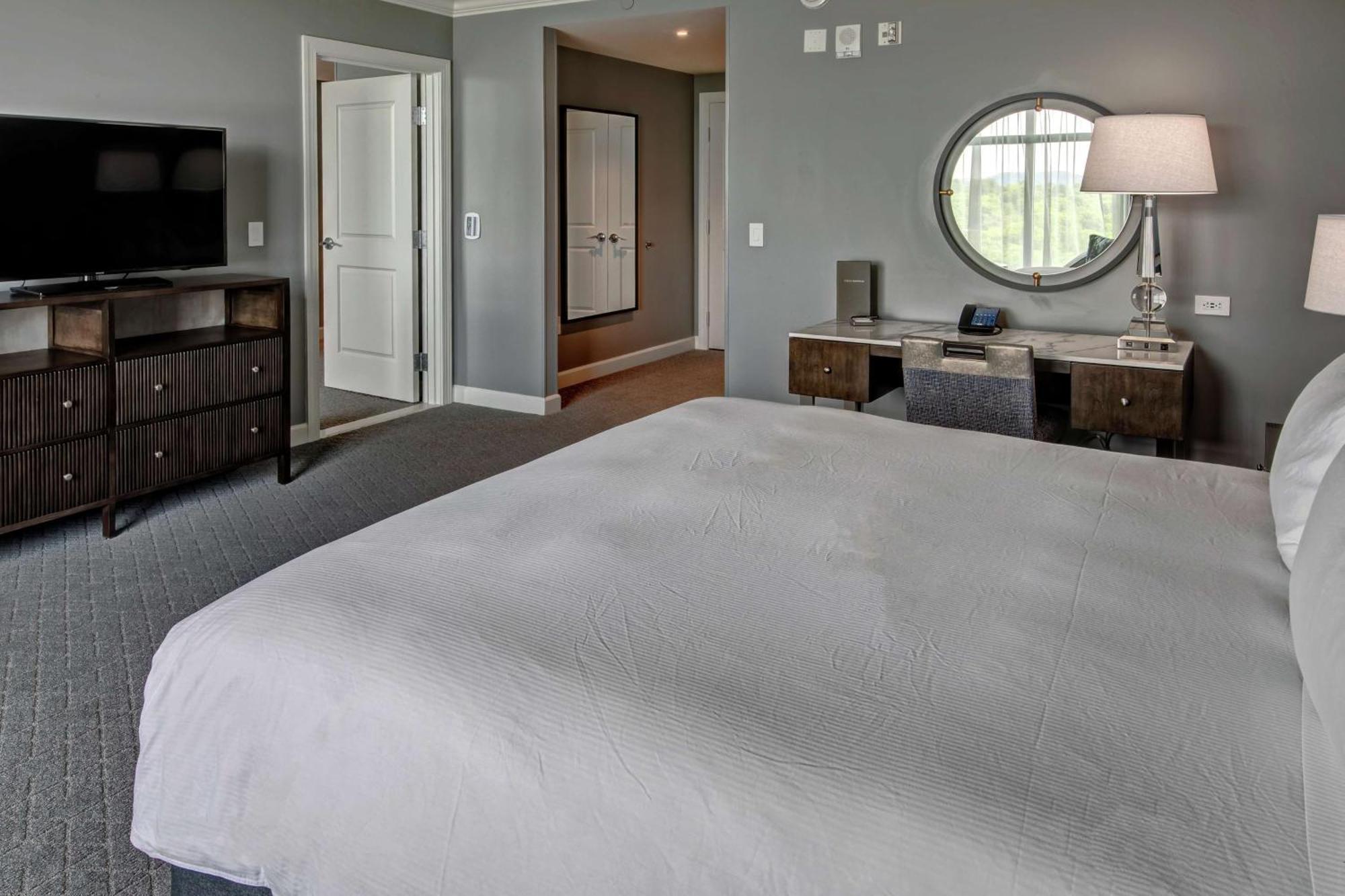 Hilton Hills Nashville