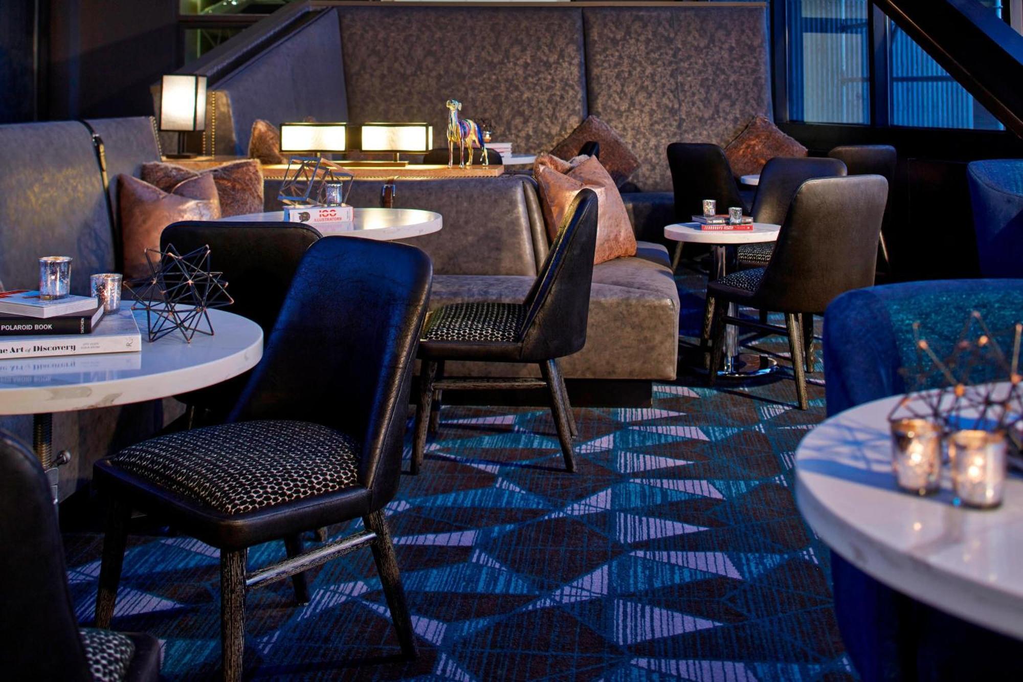 Hotel Renaissance Nashville
