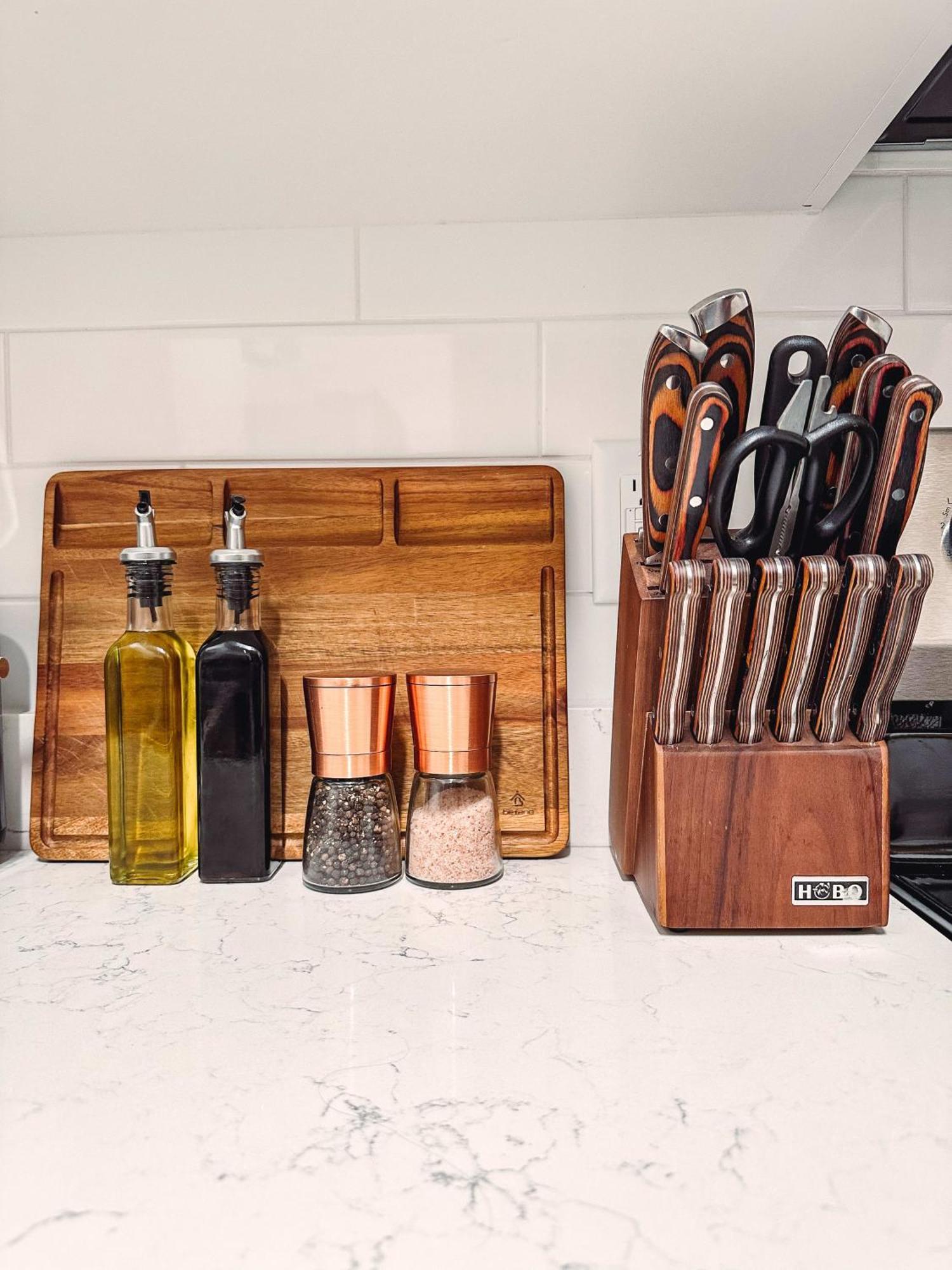 Dreaming With Dolly - Luxe Near Broadway