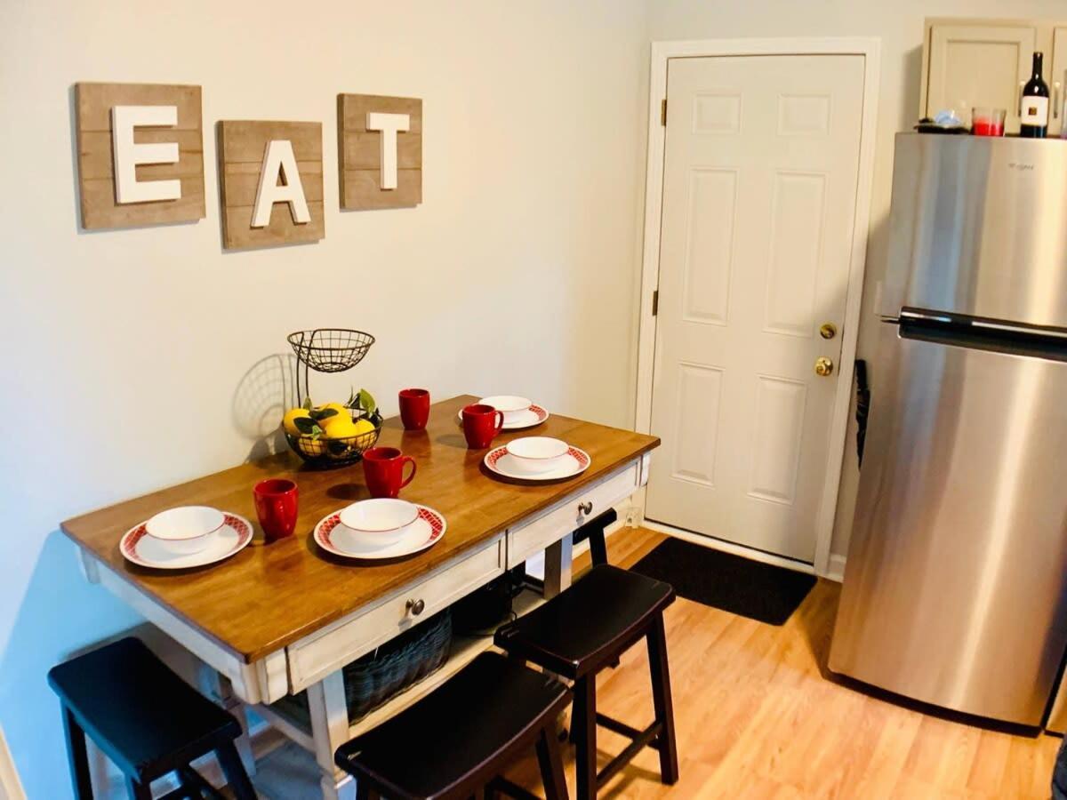 Holiday home Fairgrounds Playground - Weho - 1bd 1ba