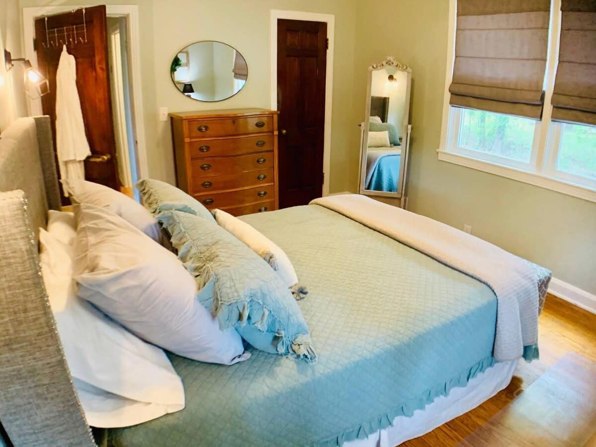 Holiday home Fairgrounds Playground - Weho - 1bd 1ba *