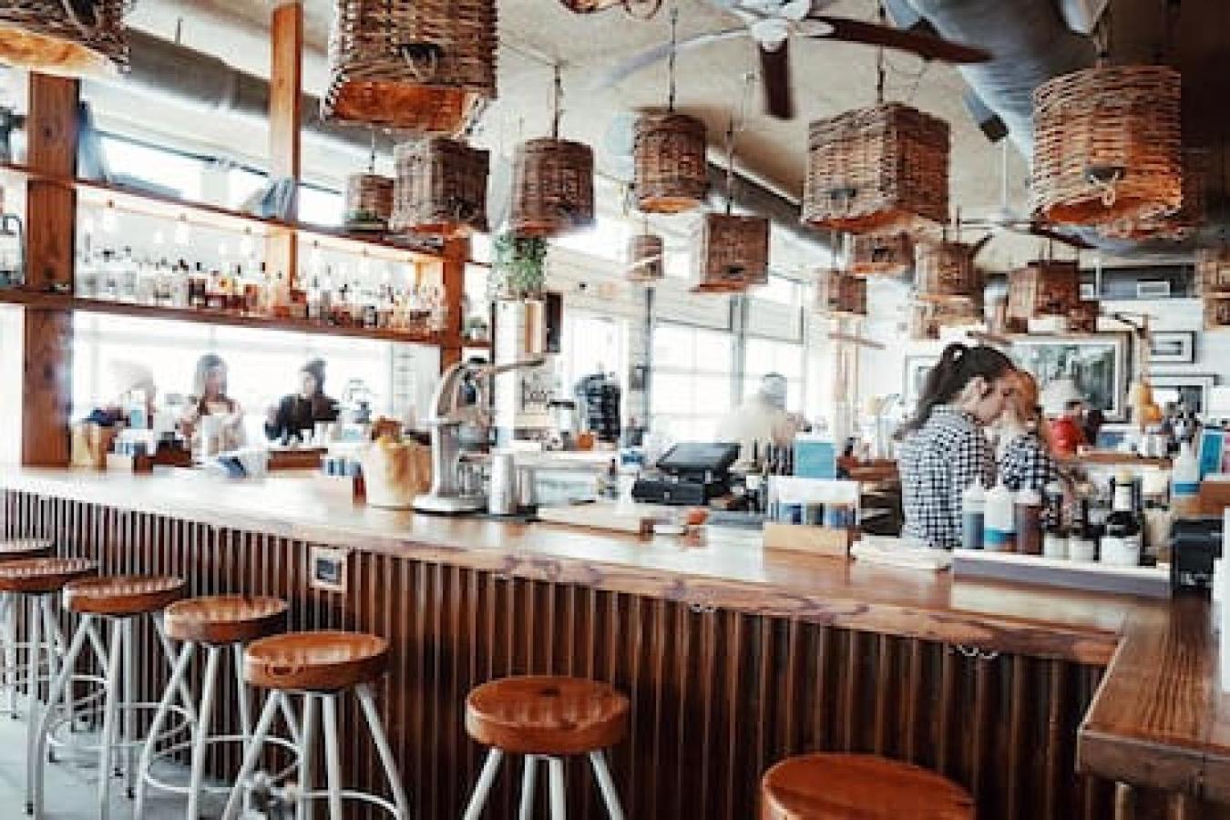 Gorgeous East House With Rooftop Patio, Garage, 9 Beds, 3 Miles To Downtown Holiday home *