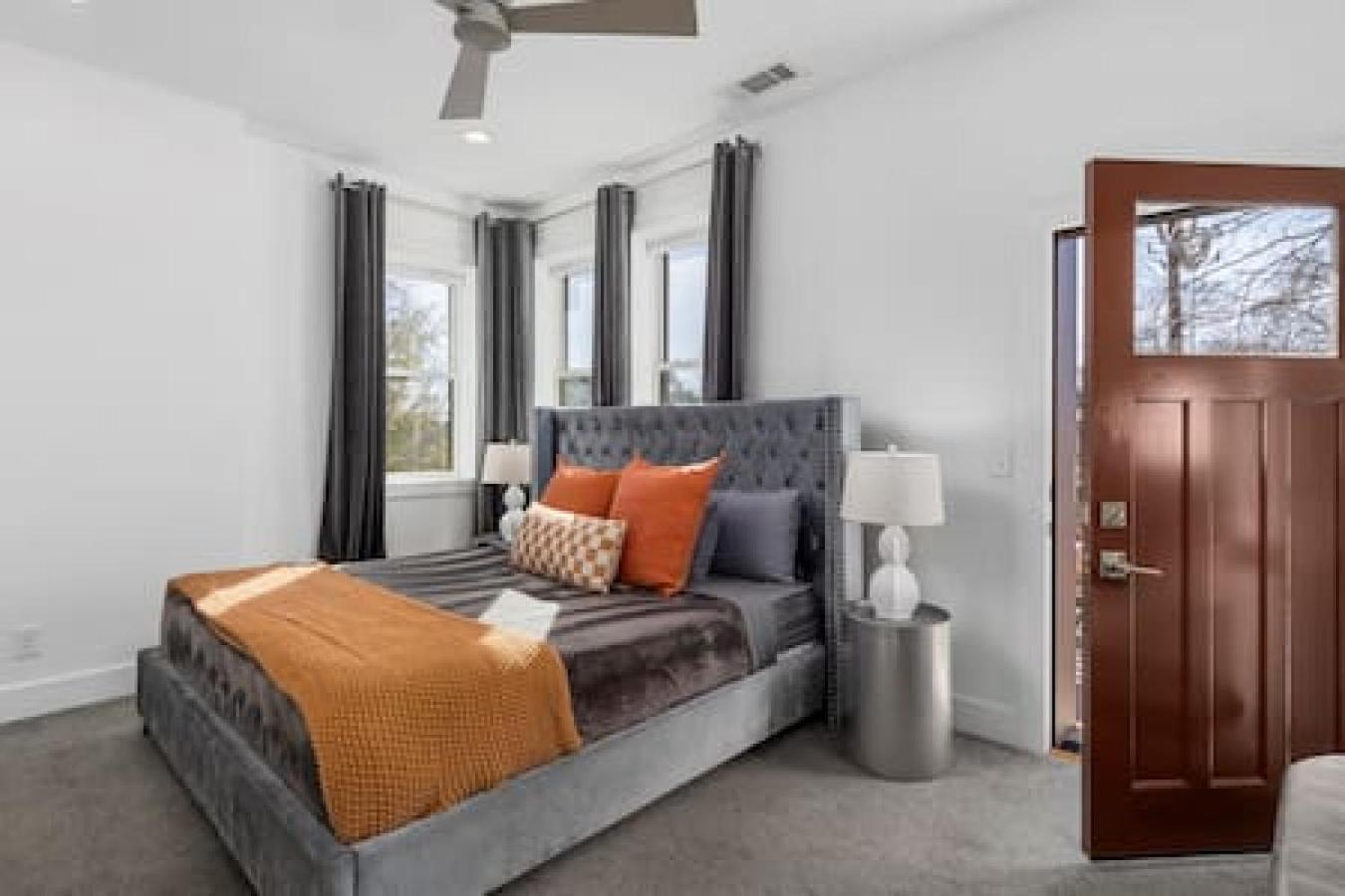 In The Heart Of 12 South & Belmont, 3 Miles To Downtown Nashville