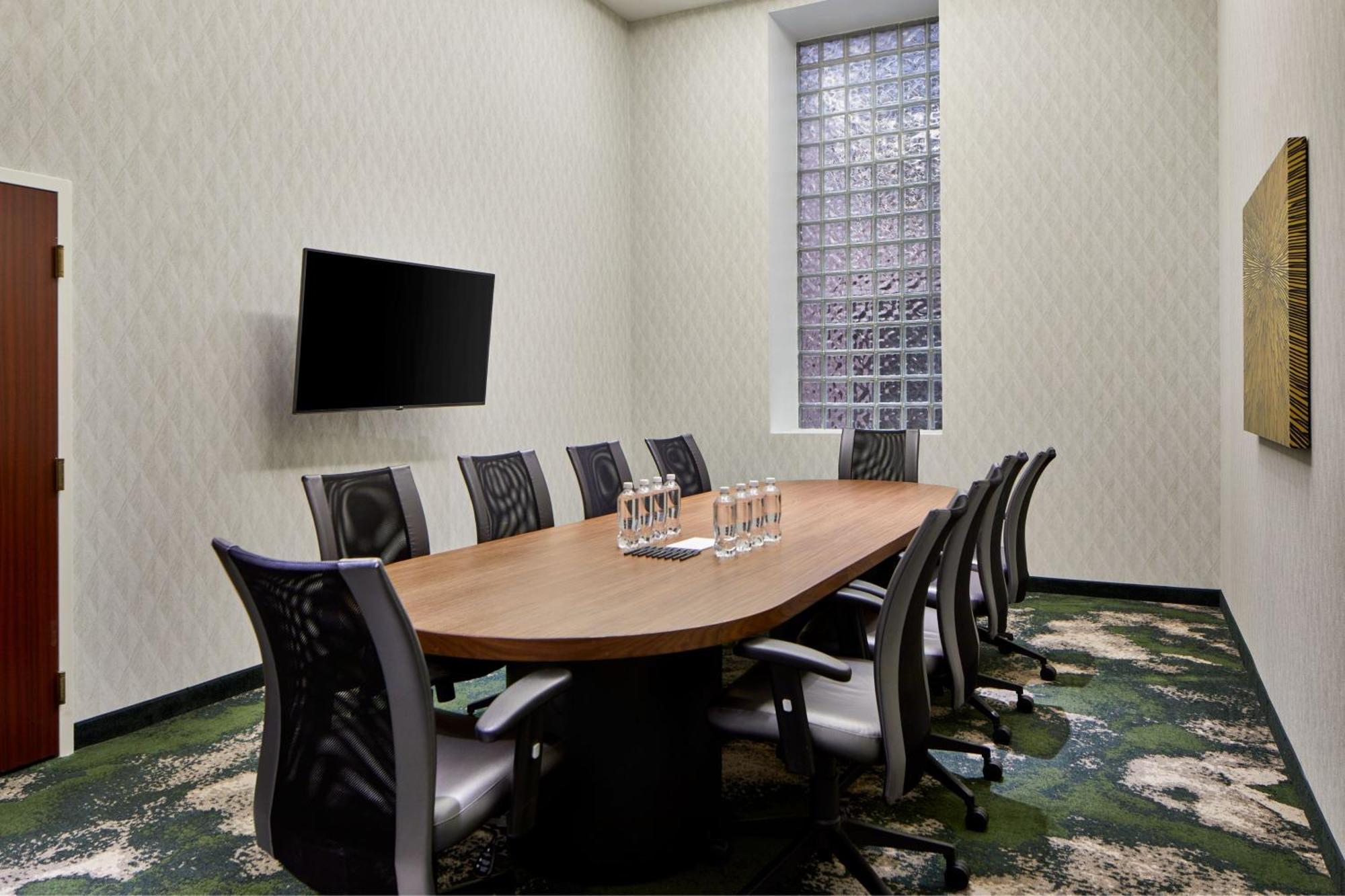 Hotel Courtyard By Marriott Downtown 3*