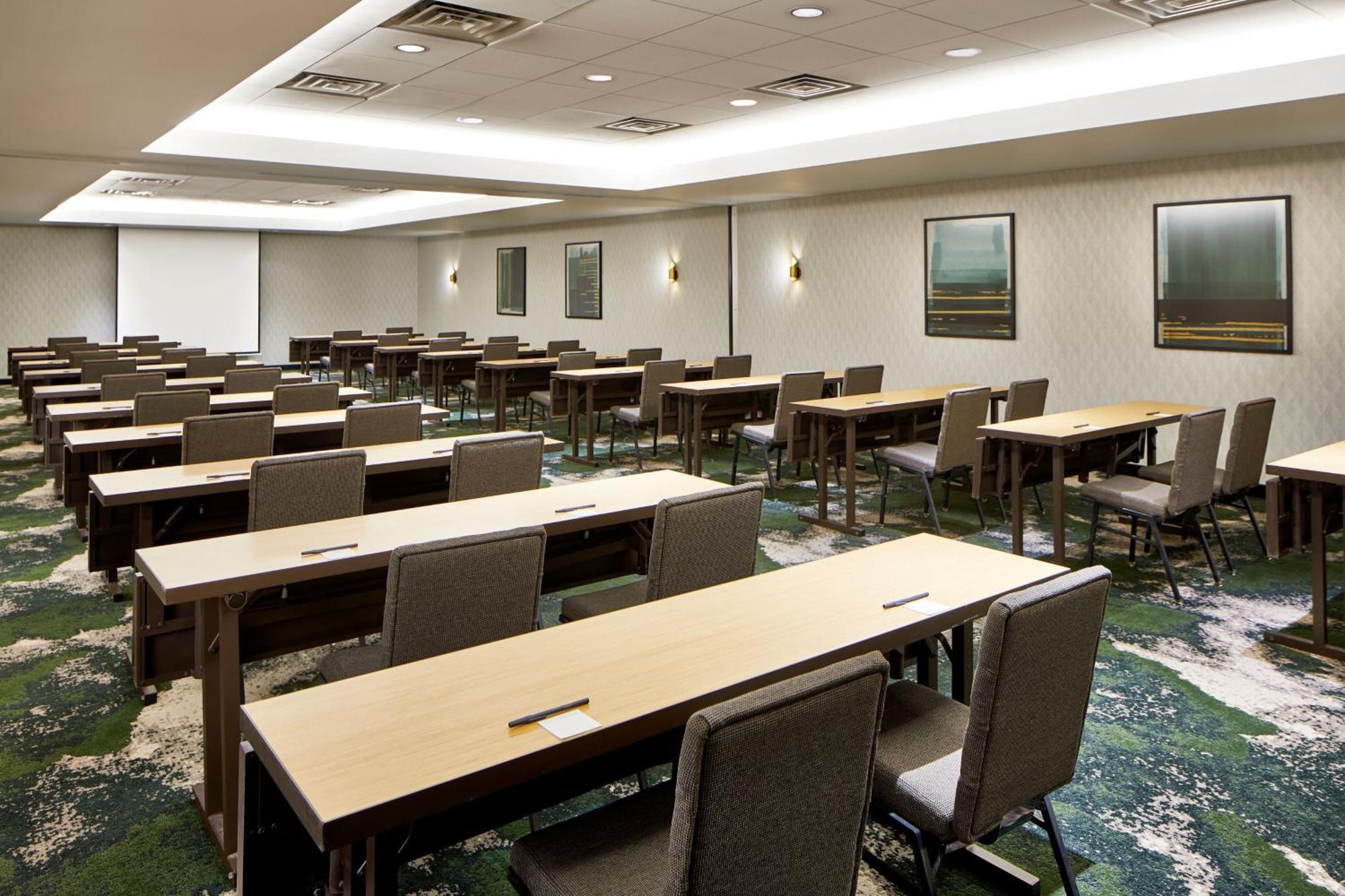 Hotel Courtyard By Marriott Downtown 3*