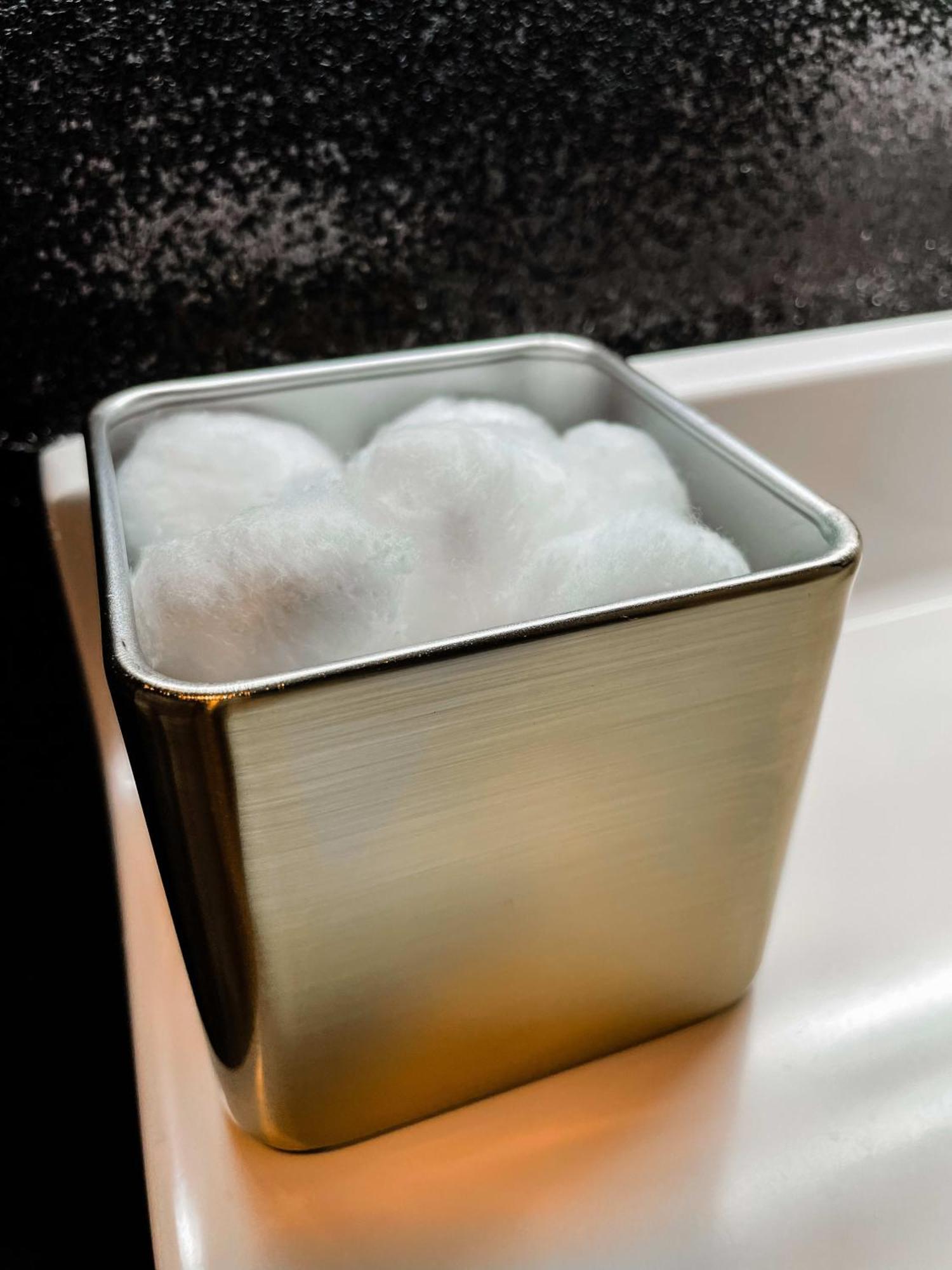 Dolly's Glam Getaway - Glittering Gem Near Broadway * Nashville