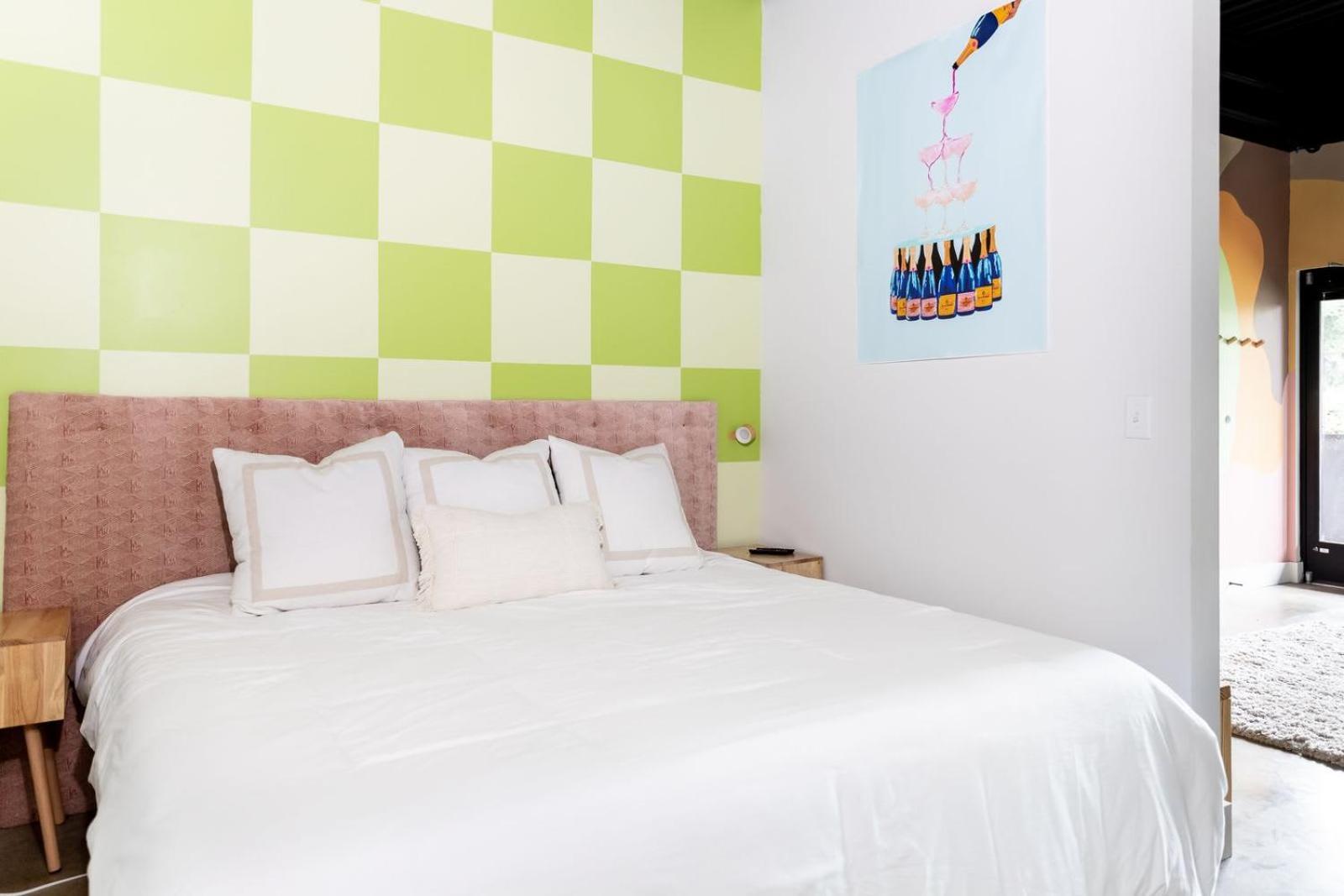 New Sleeps 4 - 7 Mins To Dt Nashville