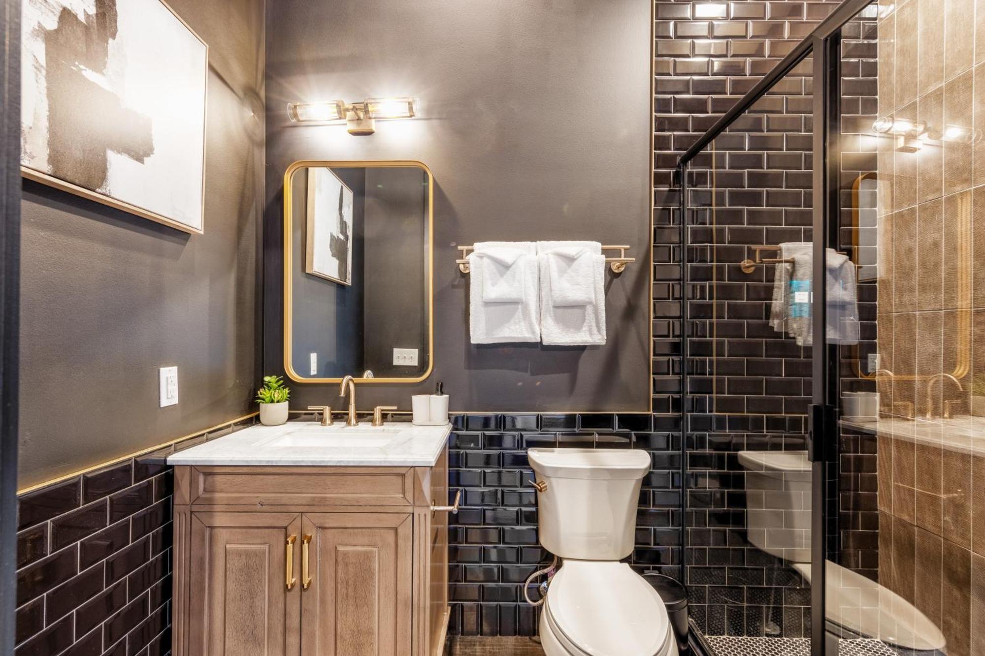 Union St Lofts - Salon - Day *