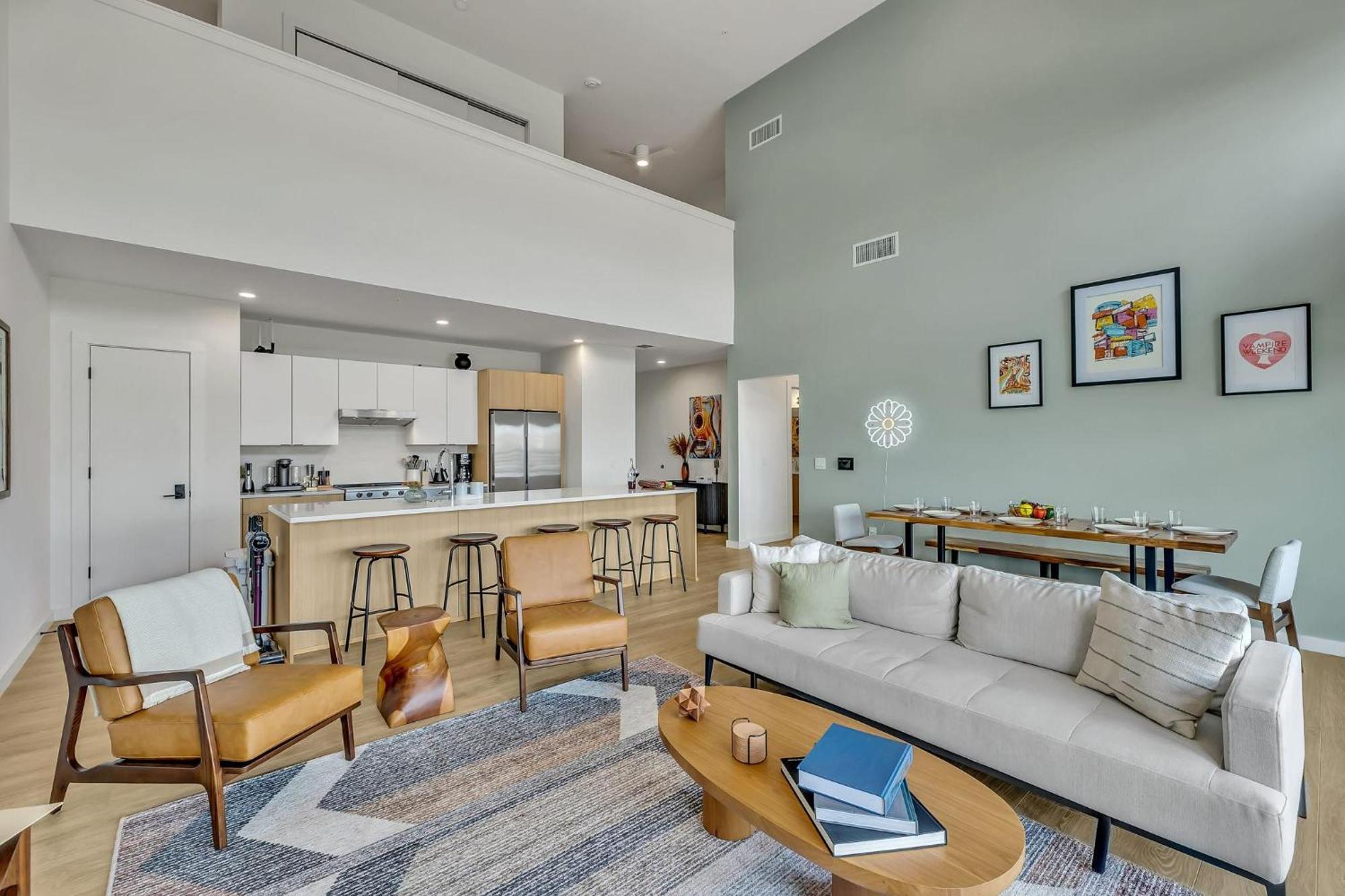 Holiday home - 635 7th Ave S Unit 610 Nashville