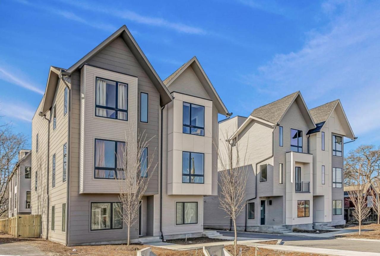 East Townhome 5min To Grand Ole Opry! Rooftop Deck, Grill, Tv And Golf Holiday home Nashville
