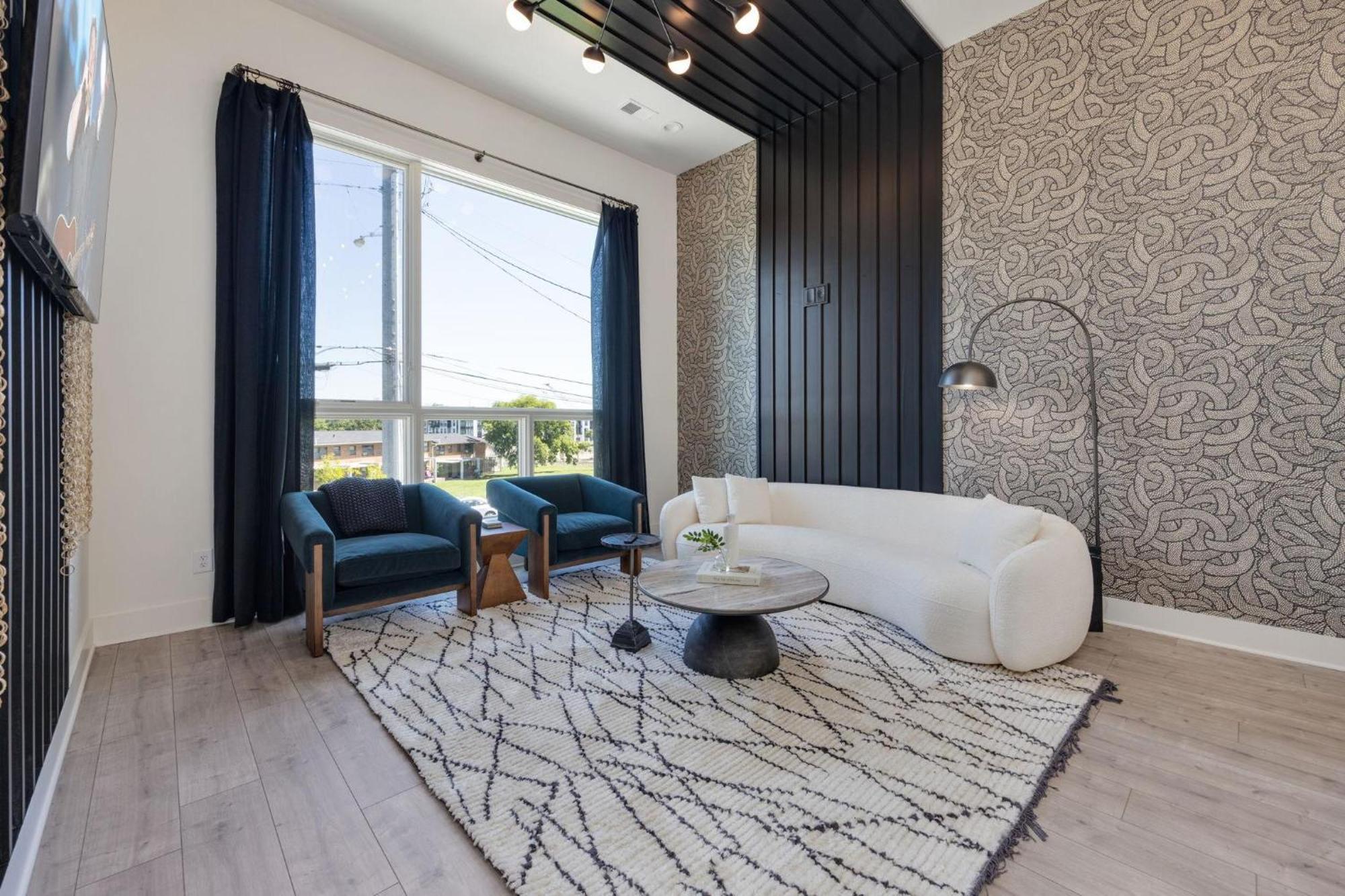 Luxe-elevate-modern Luxury-stunning Views Holiday home Nashville