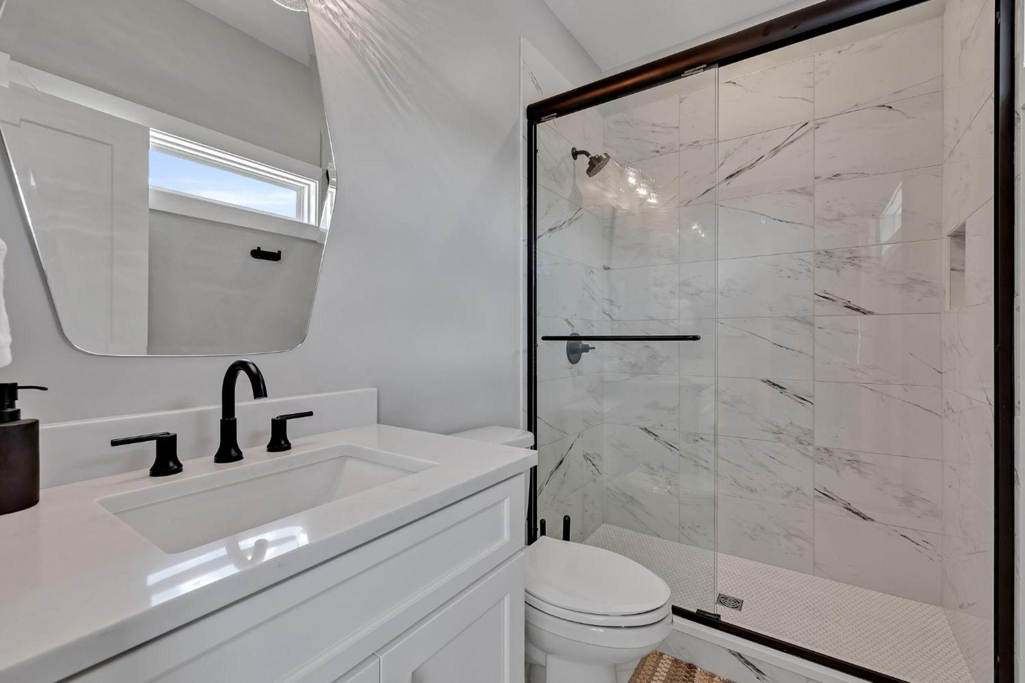 Double Treble - 2 Townhomes - Private Rooftops Holiday home Nashville