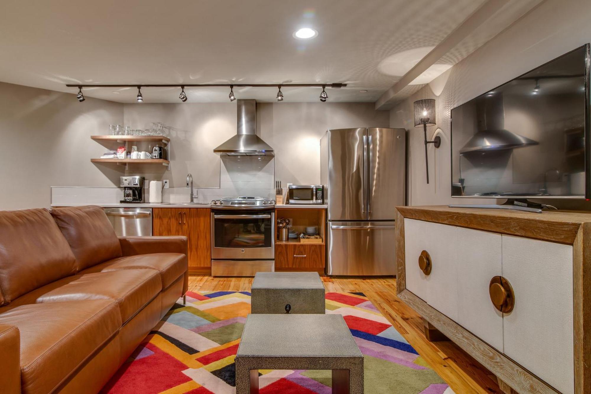 Aparthotel Riverfront Lofts 4*