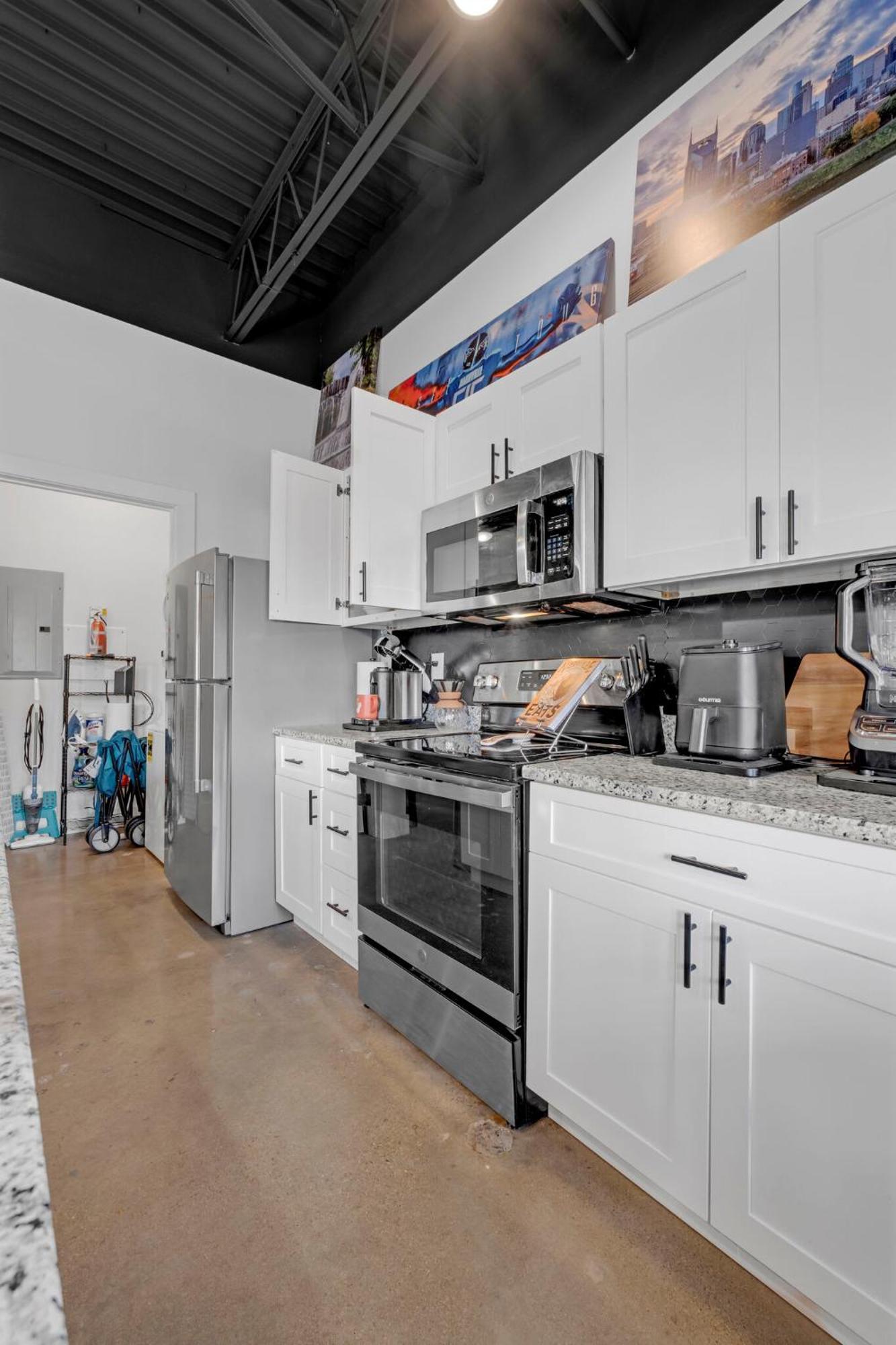 New Sleeps 4 - 7 Mins To Dwtn Apartment Nashville