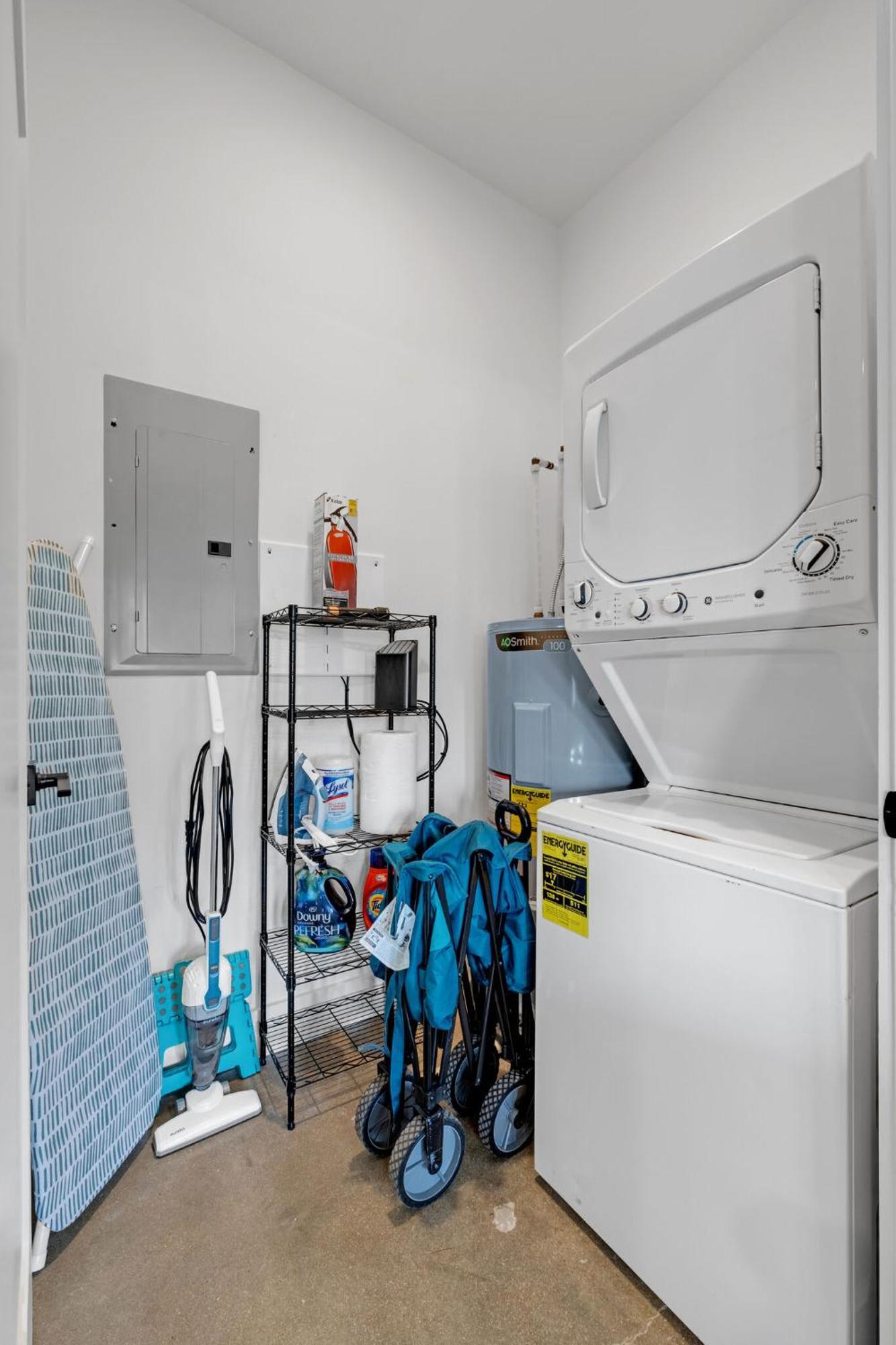 New Sleeps 4 - 7 Mins To Dwtn Apartment