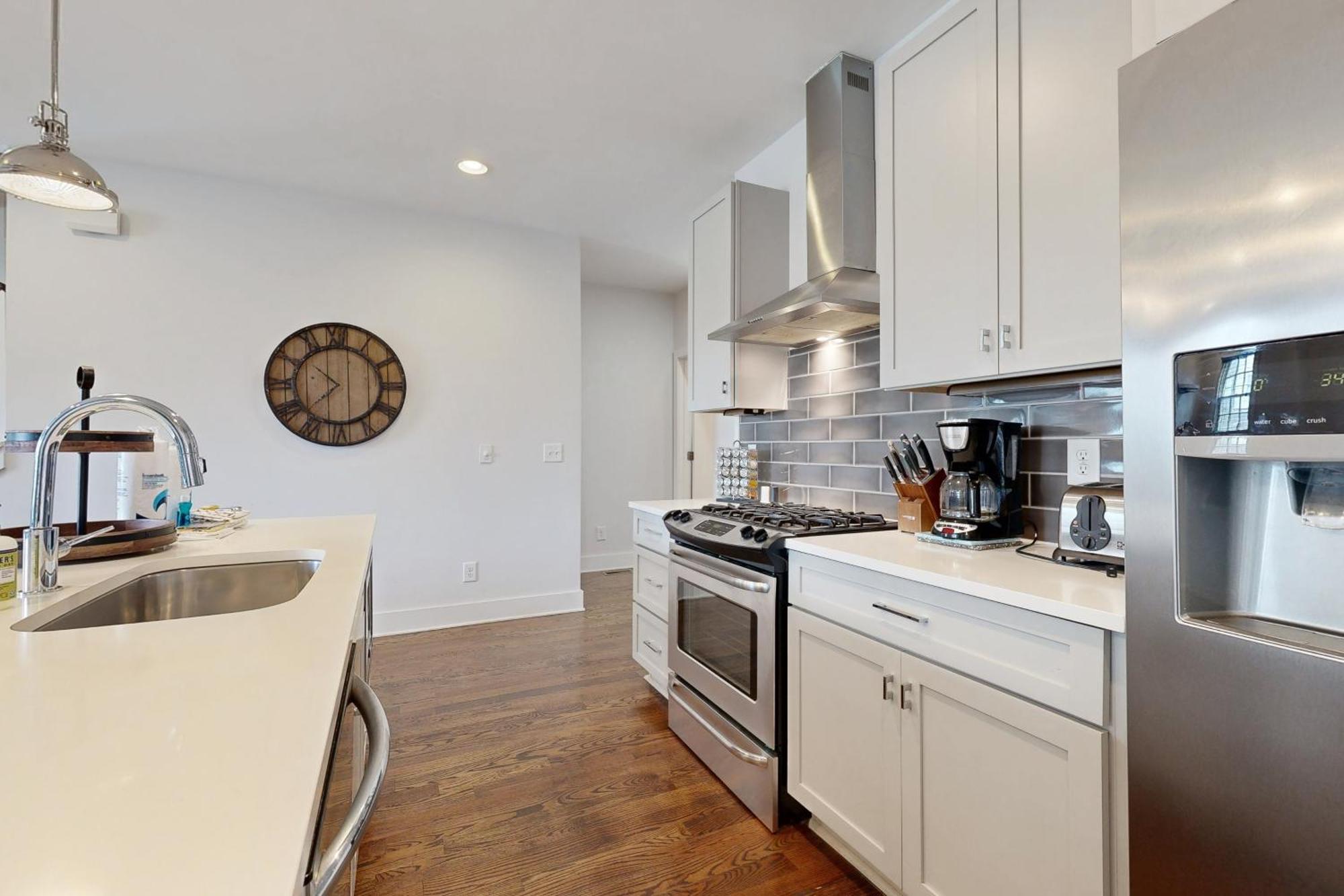 Brick Manor Unit A * Nashville