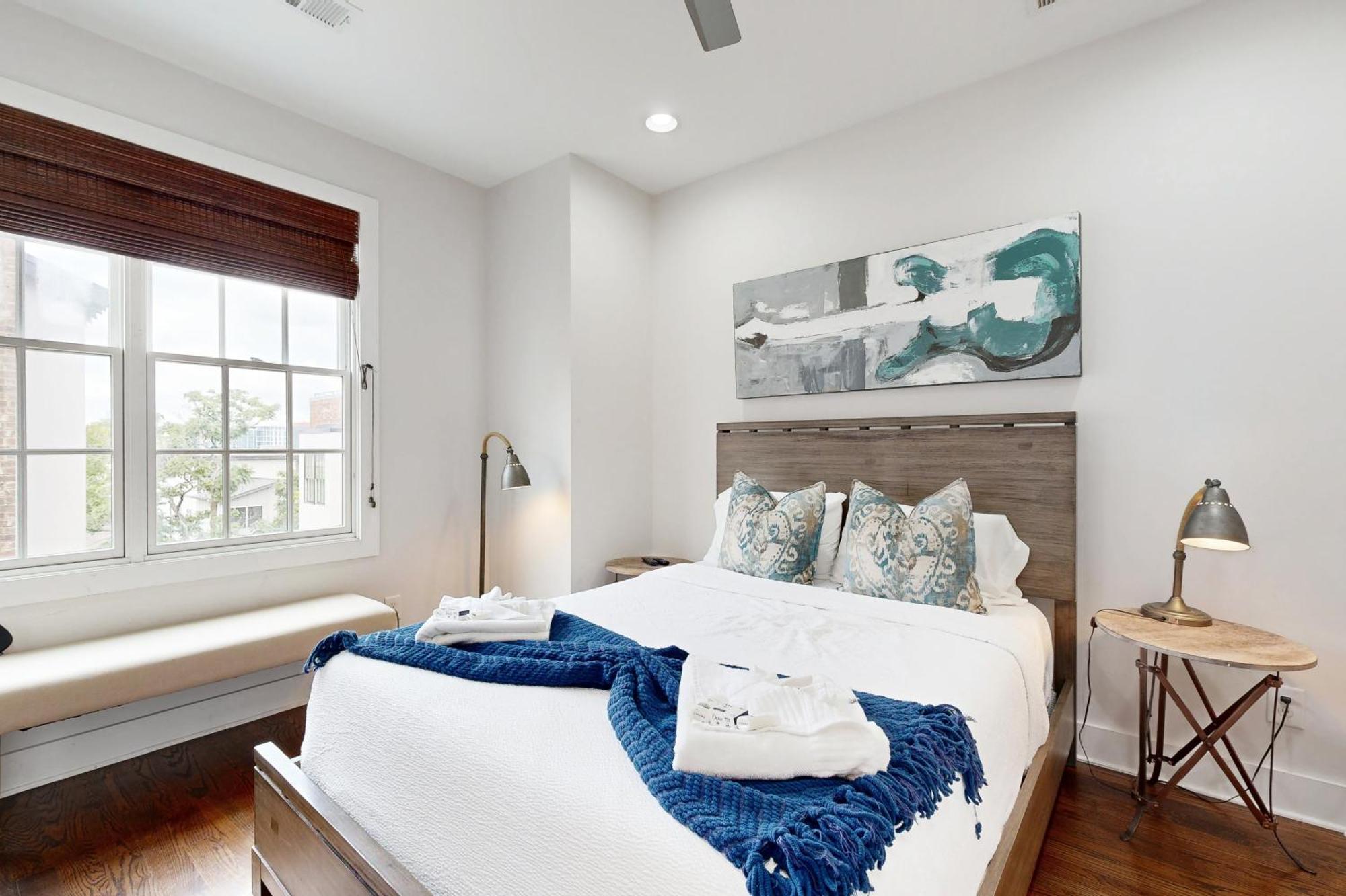 Brick Manor Unit A Holiday home