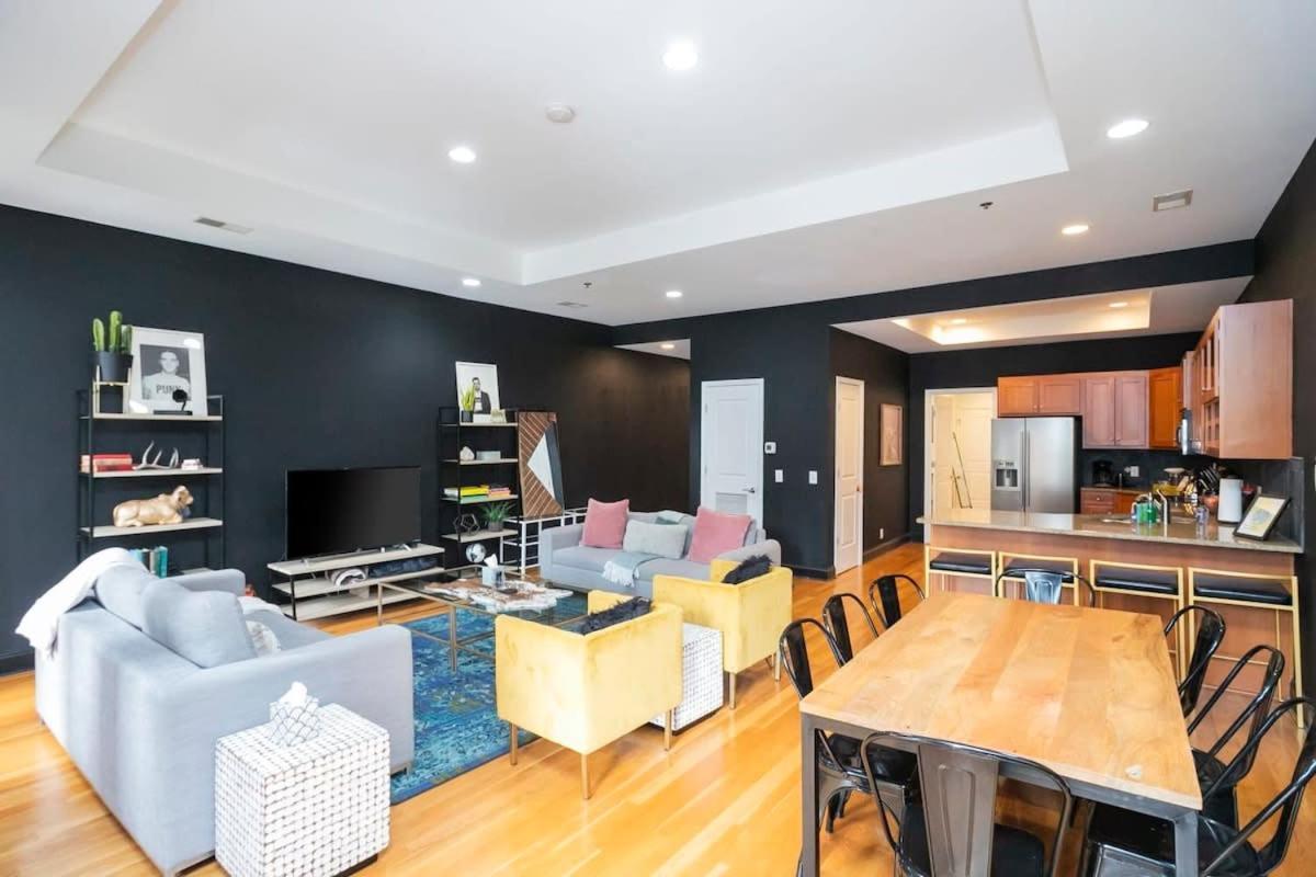 Grand Loft On Thee Broadway Strip Nashville