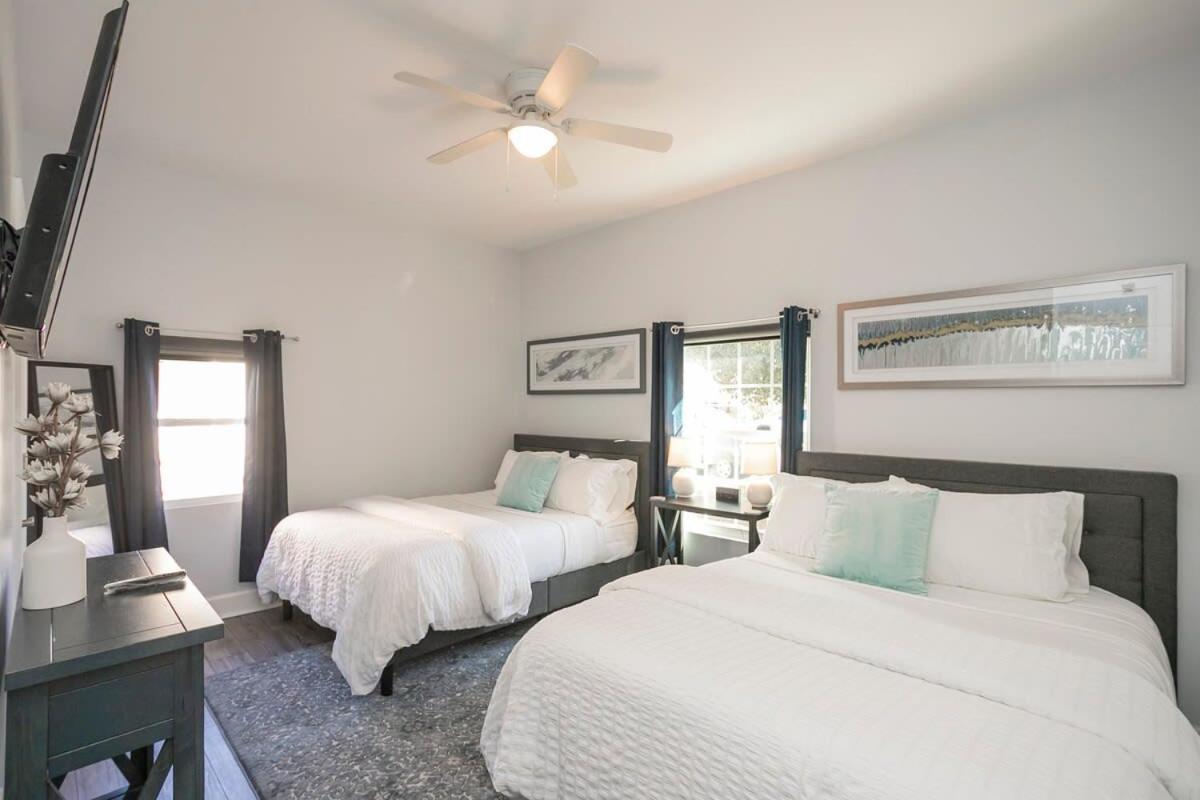 Spacious Only 2 Miles From Downtown * Nashville
