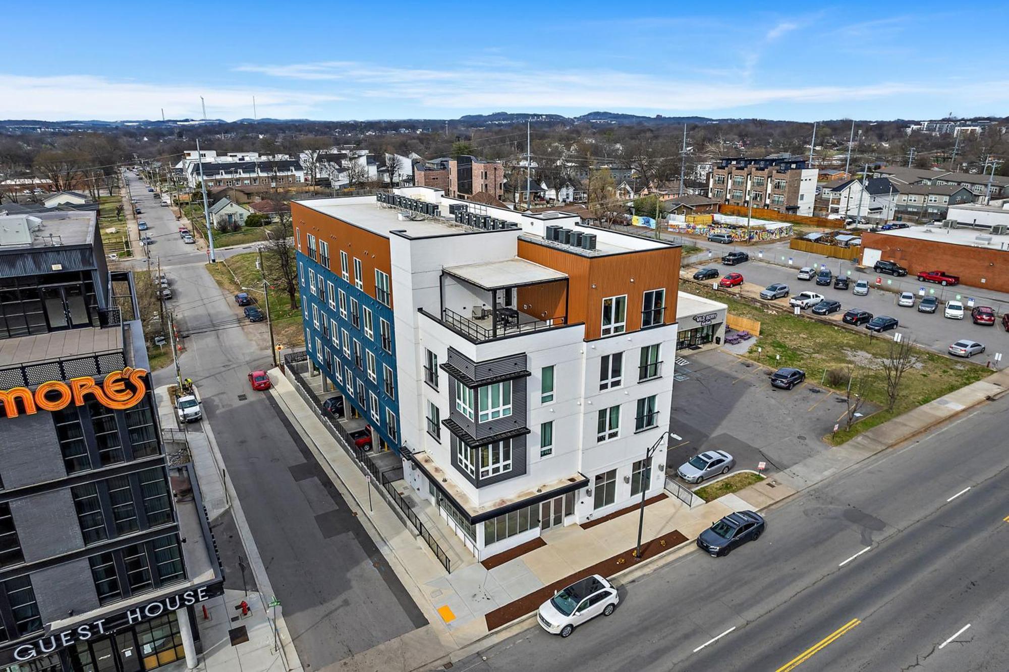 Jolene On Main 205 Apartment *