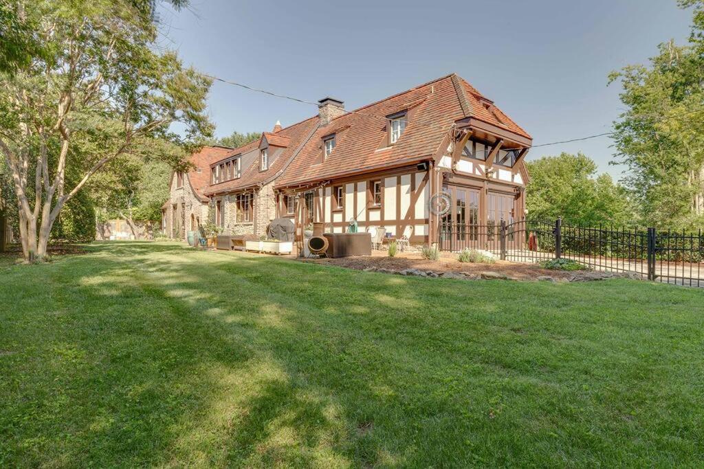 Ivy Hall - Great Location! * Nashville