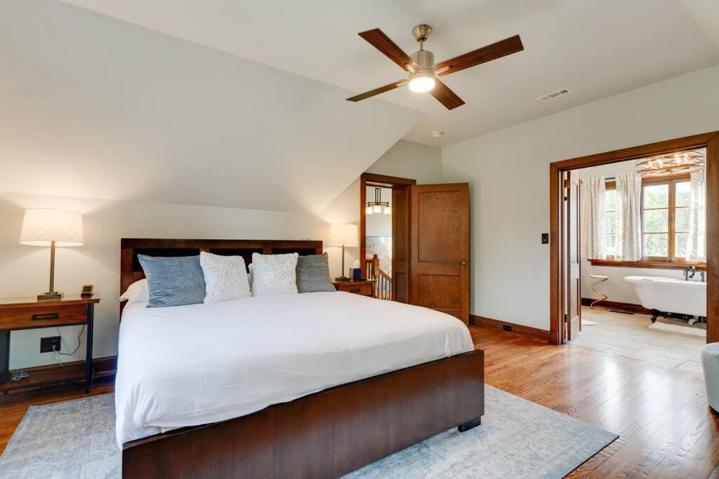 Ivy Hall - Great Location! * Nashville
