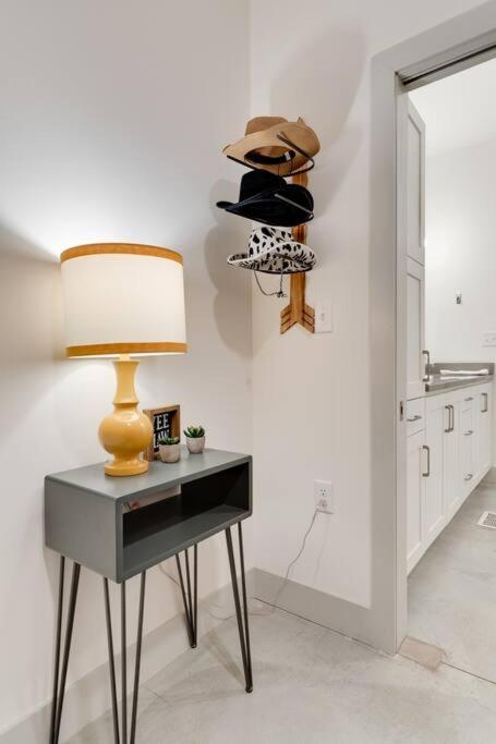 Chic Condo, 2mi To Downtown, Sleeps 8, By Geodis Nashville